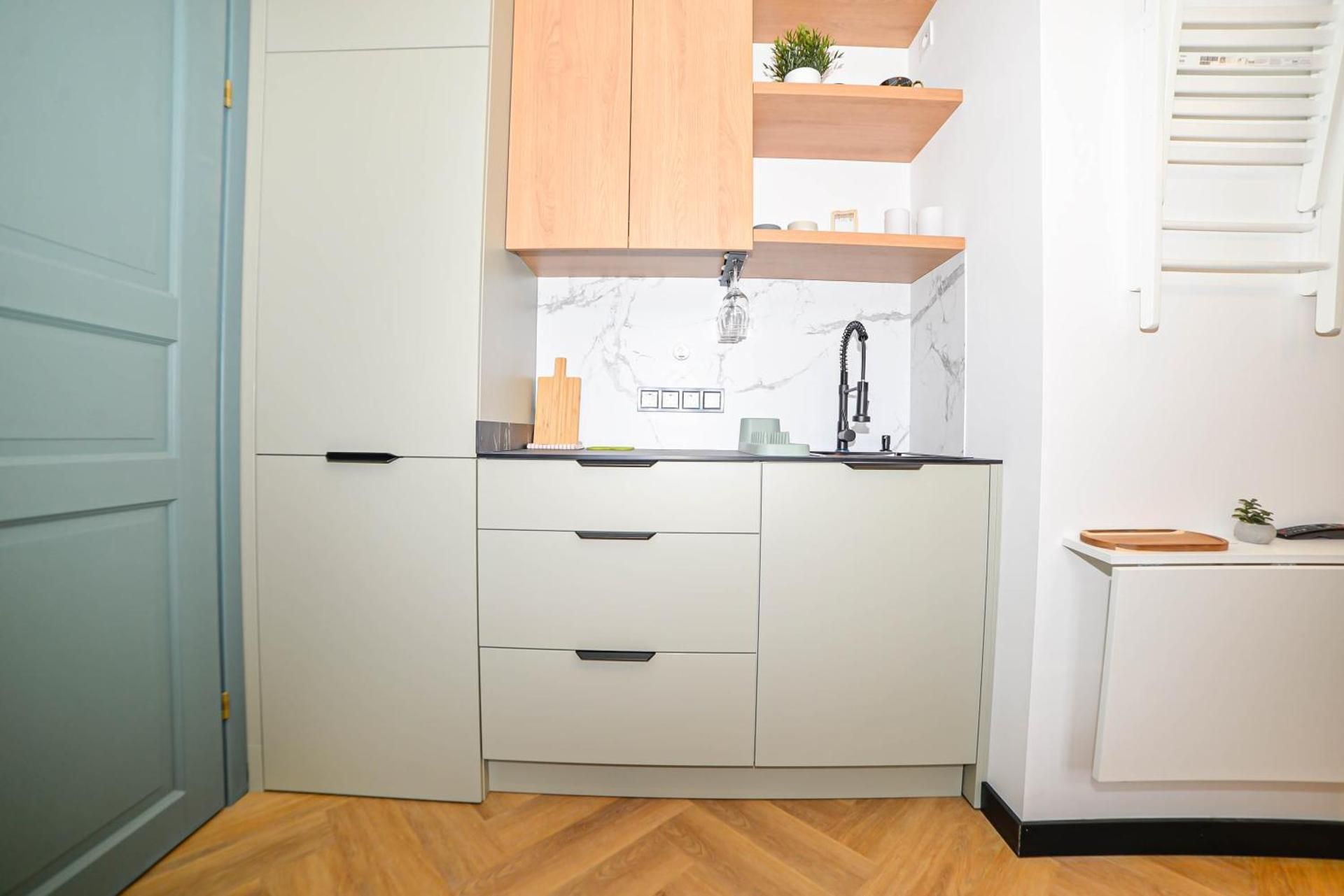 Deluxe Double Studio