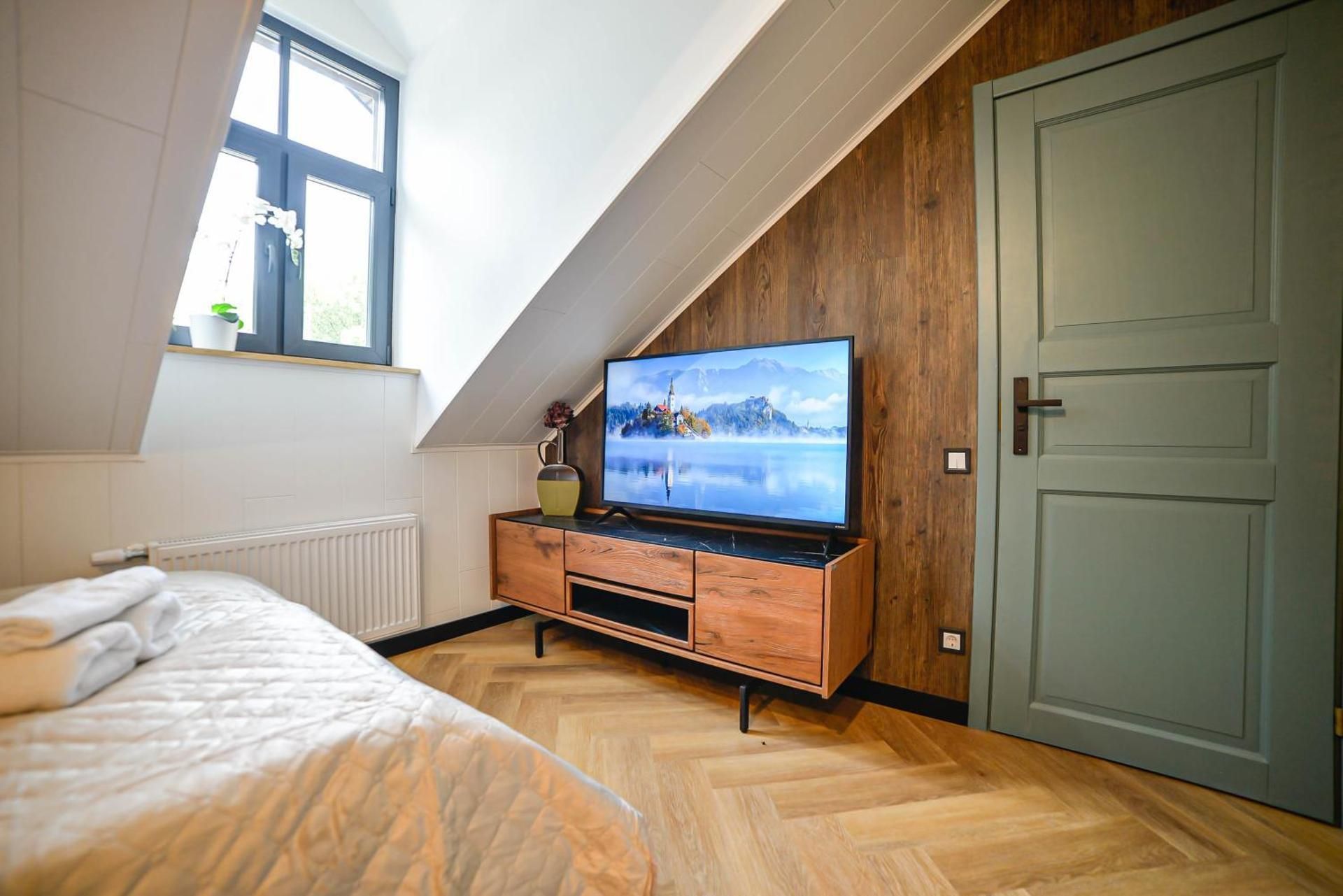 Deluxe Double Studio