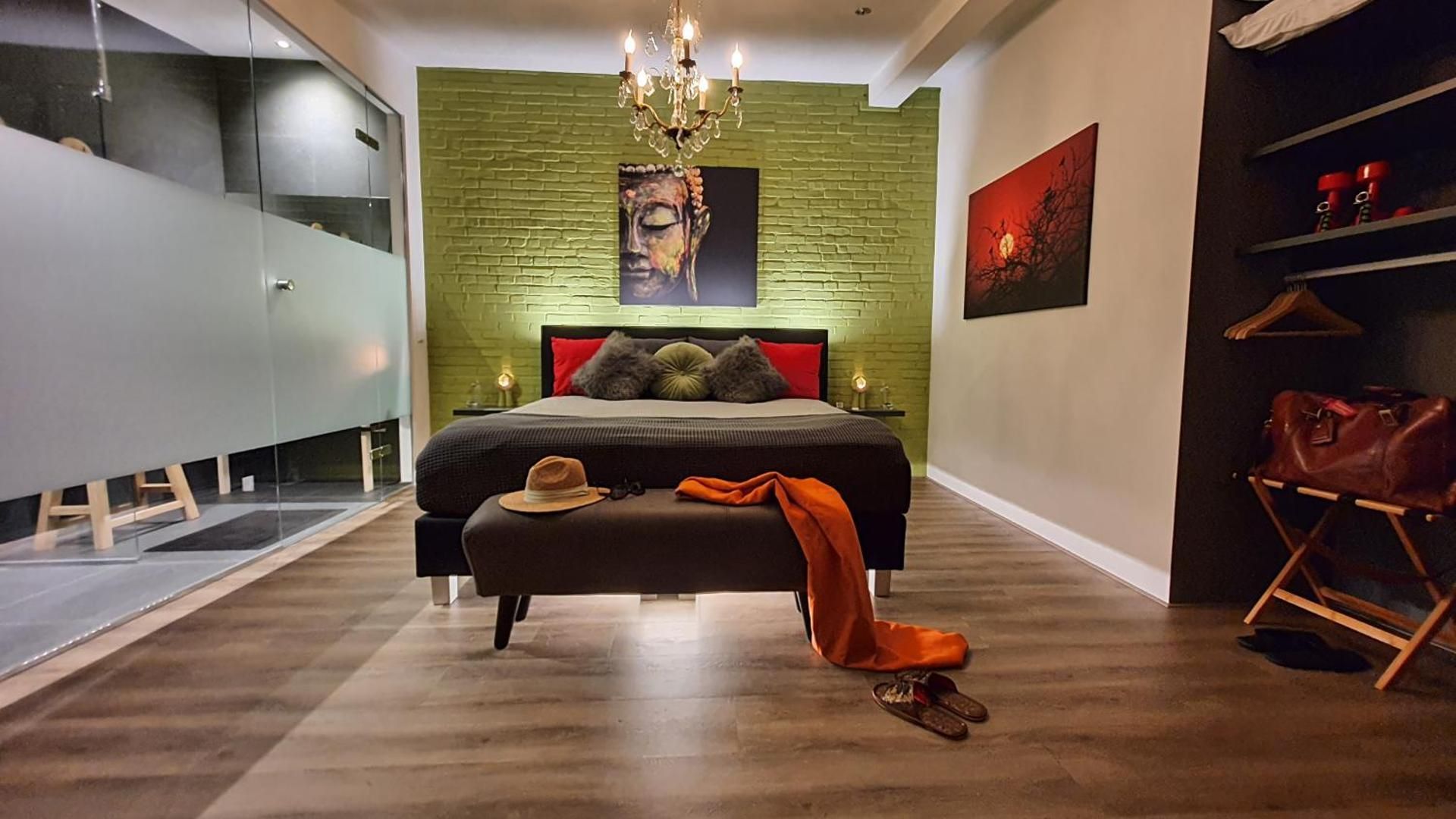 Deluxe Suite with Garden View