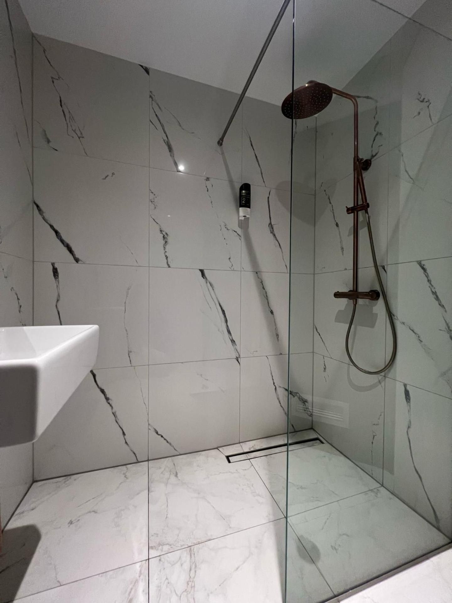 Amigo Budget Hotel Bed in 8-Bed Female Dormitory Room 2