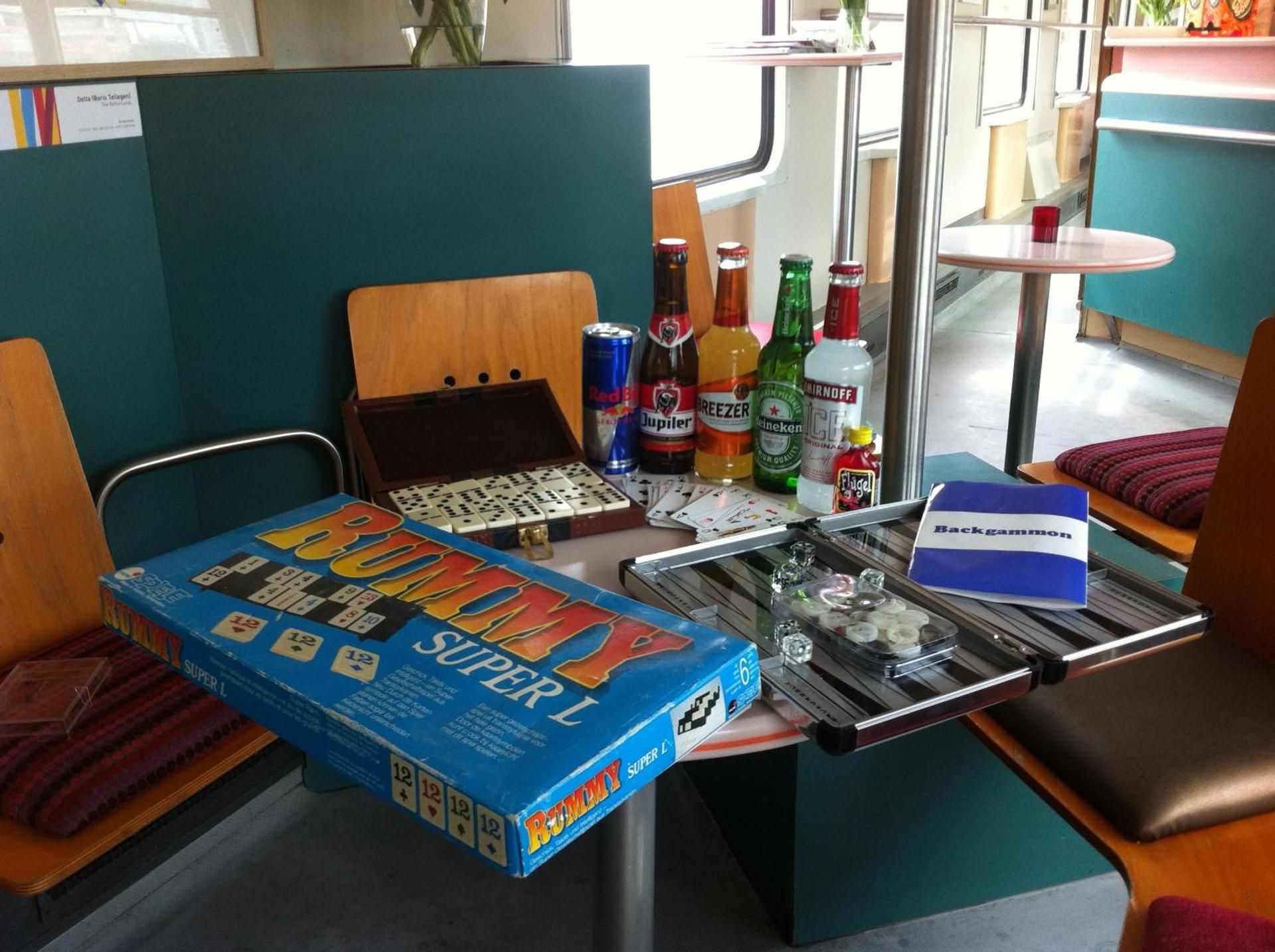 shared lounge/tv area