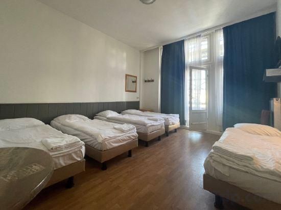 5-People Room