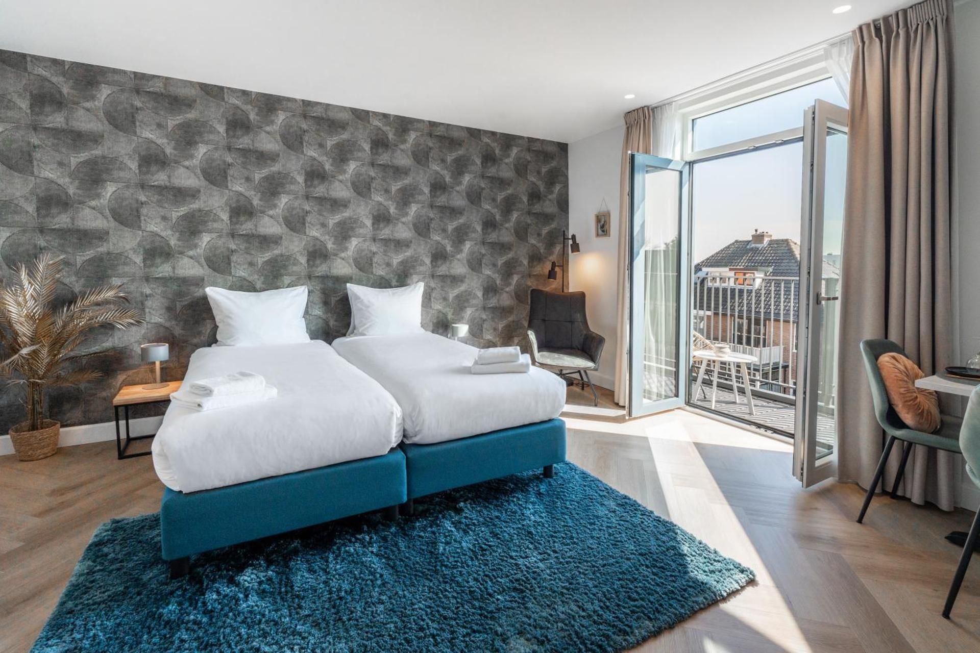 Deluxe Double Room with Balcony
