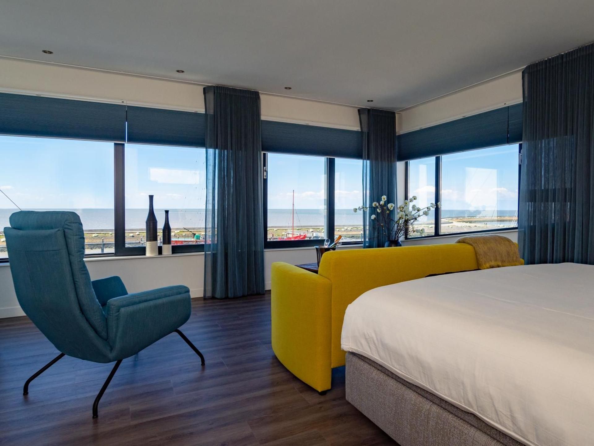 Suite with Sea View