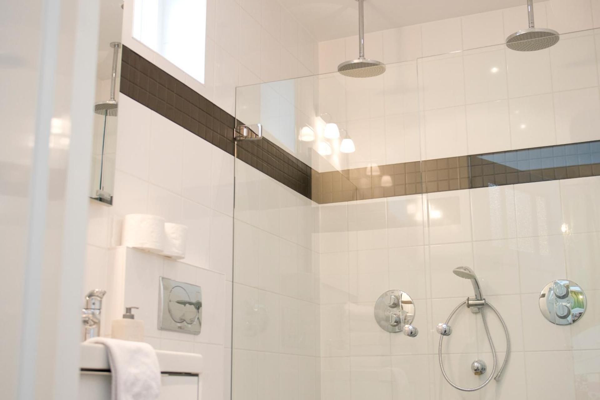 Apartment (5 Adults) - Tramstraat