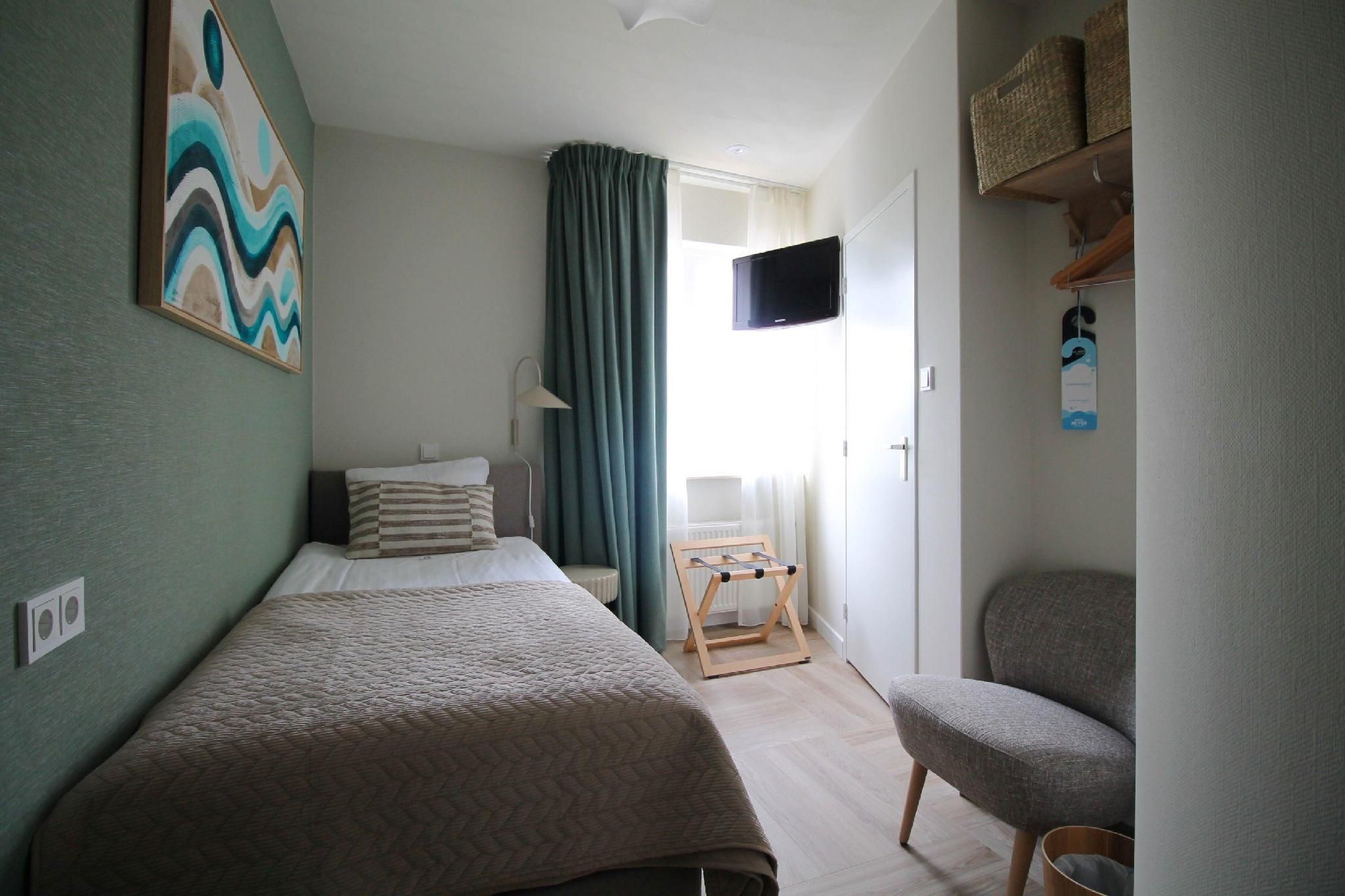 1 Single Bed,Non Smoking