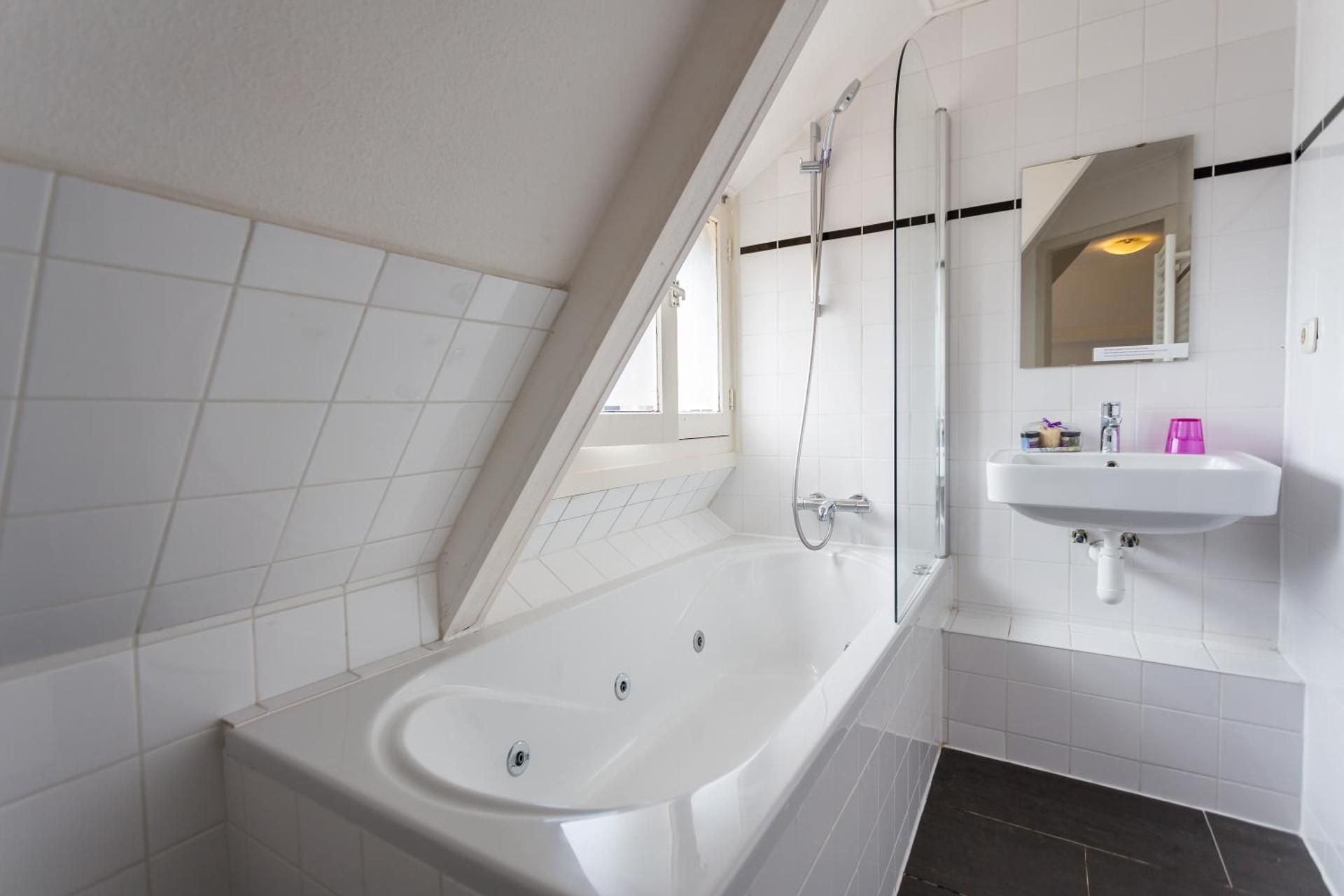 Dijkstra Hotels Standard Double or Twin Room 3