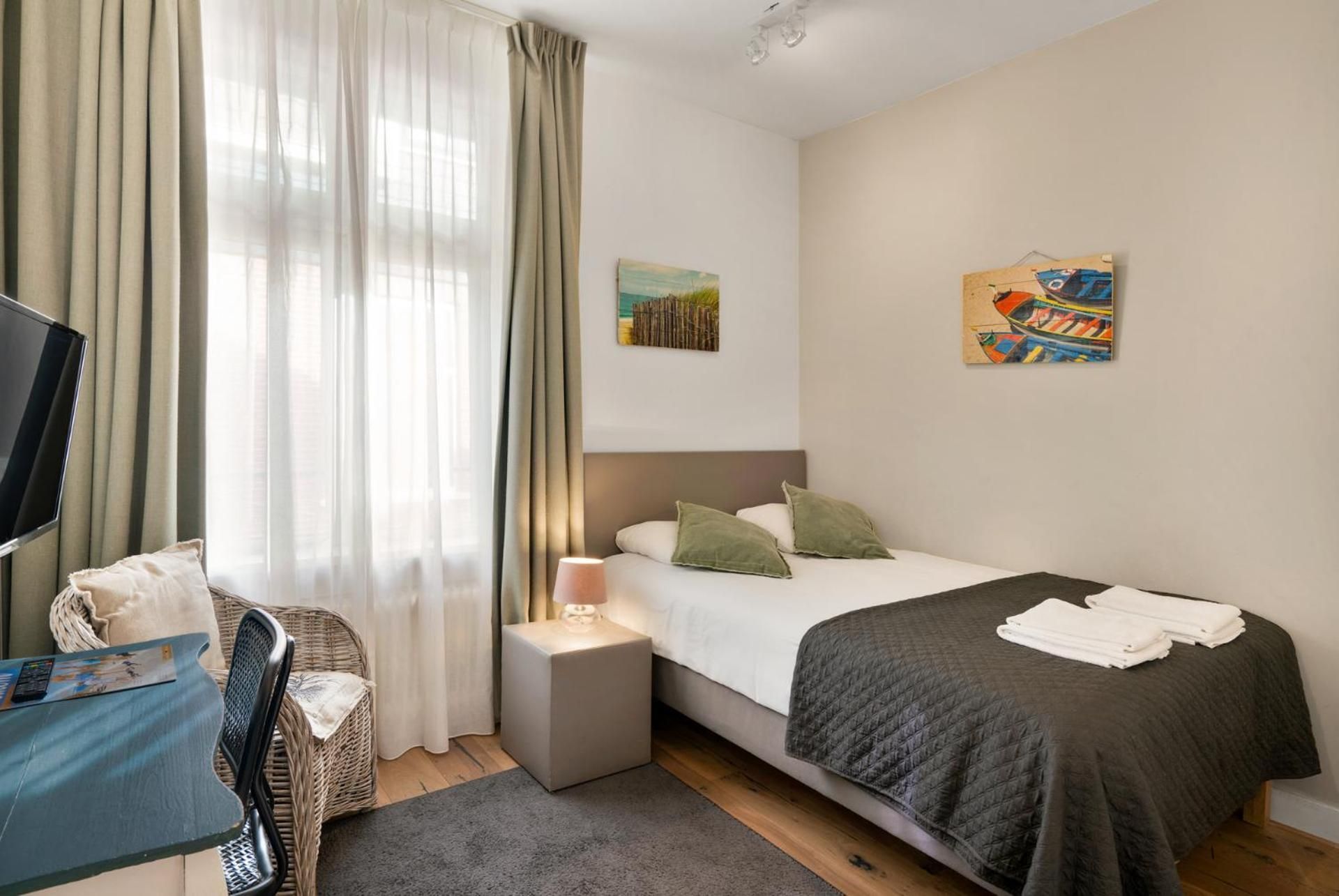 Dijkstra Hotels Standard Single Room