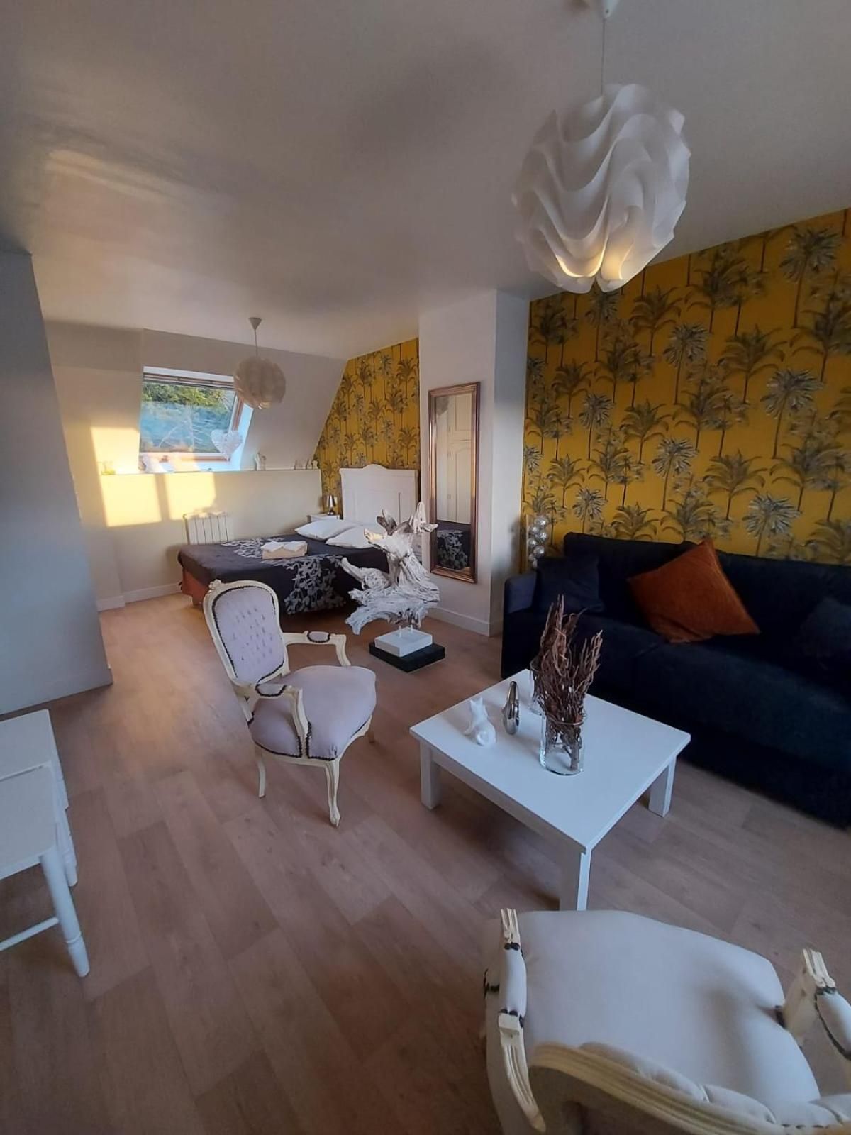 One-Bedroom Suite