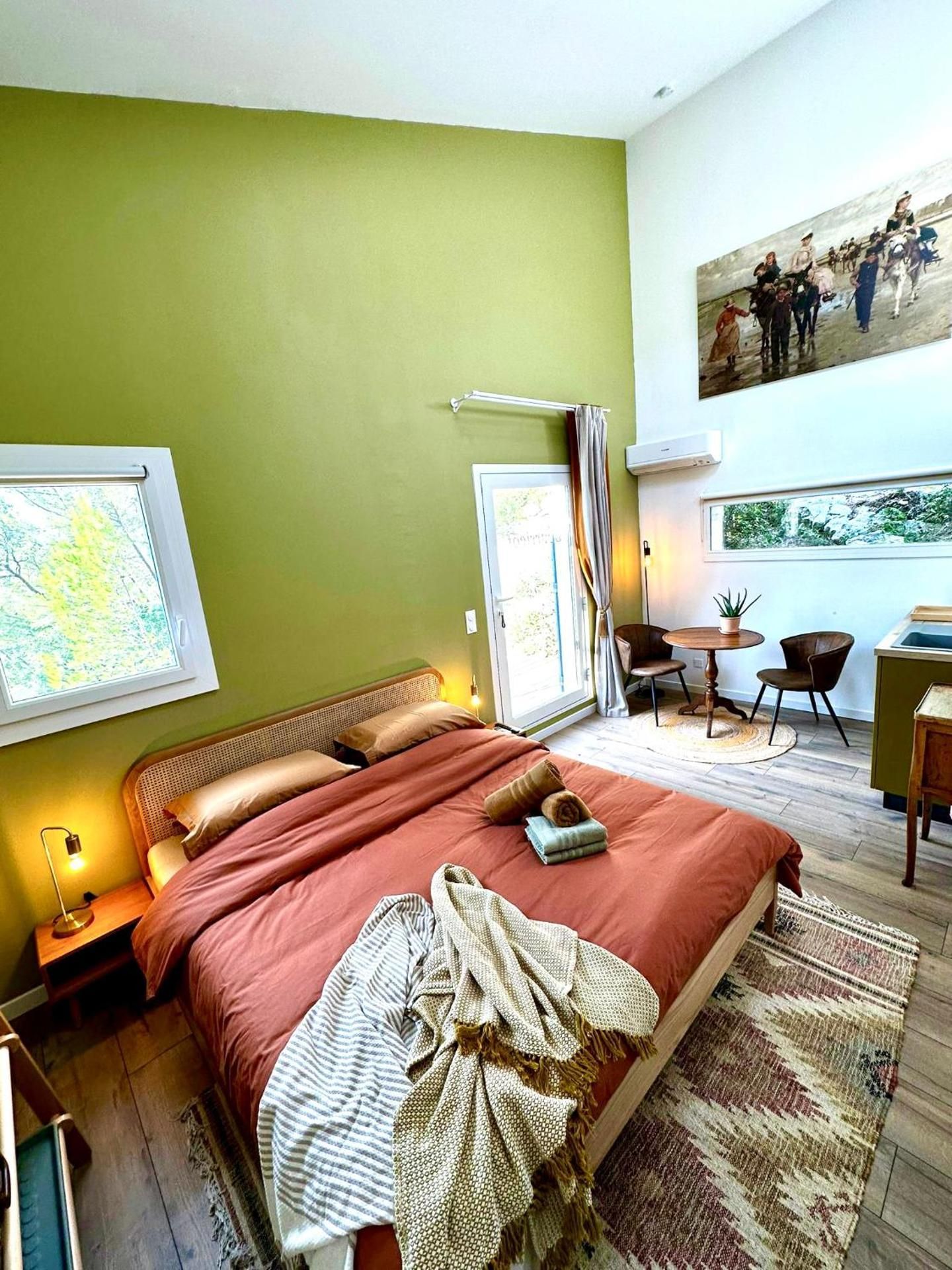 King Room with Pool View