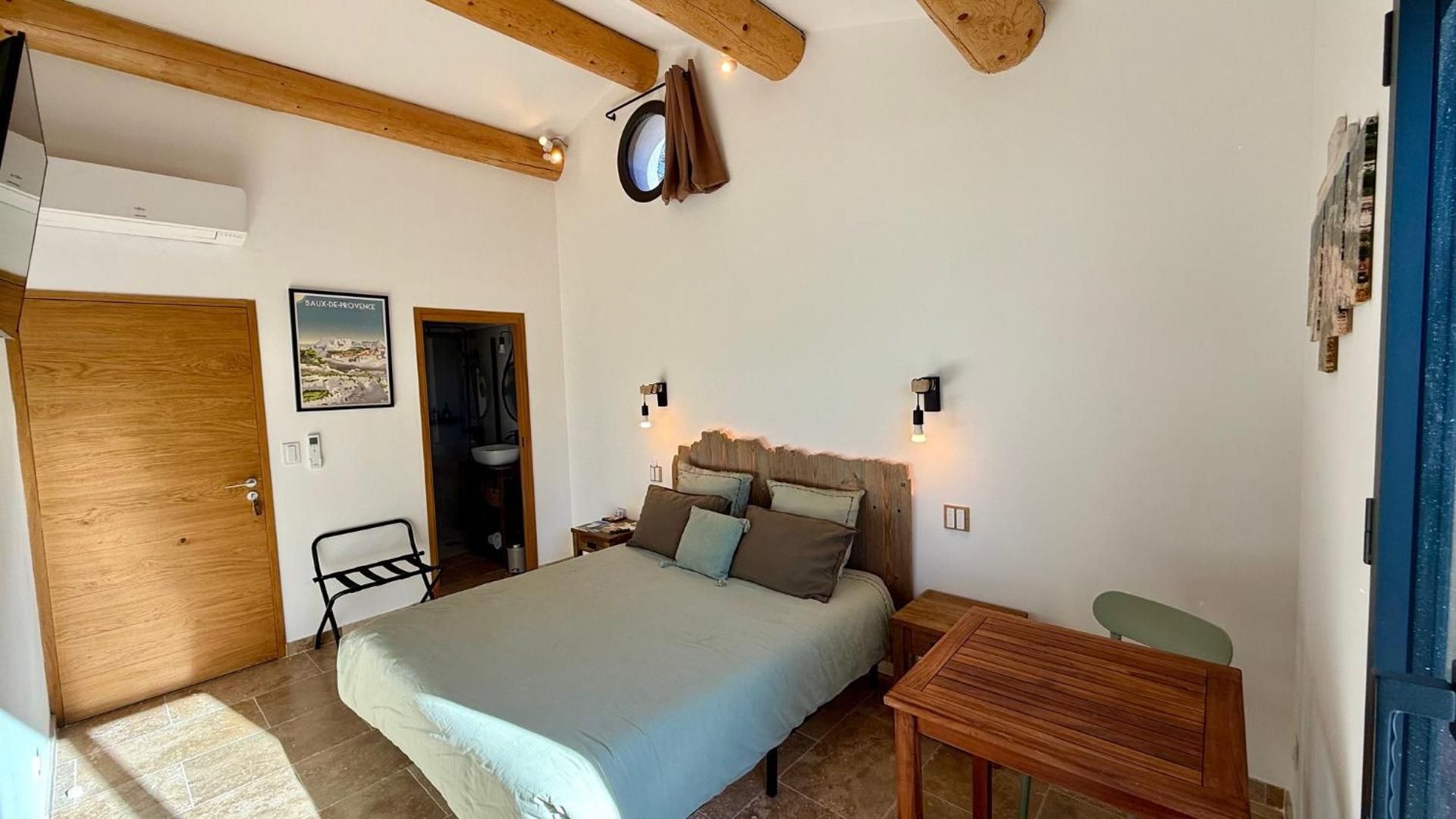 Double Room Les Baux 