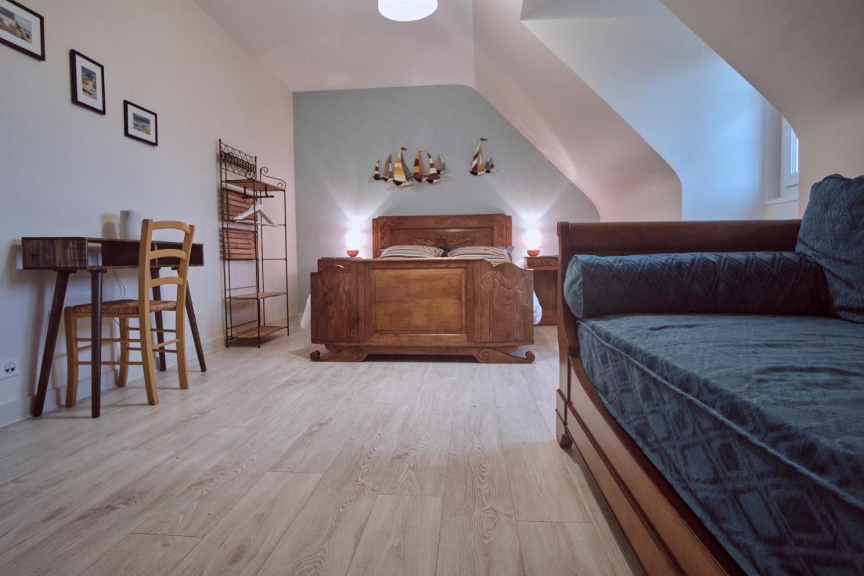 Triple Room with Garden View