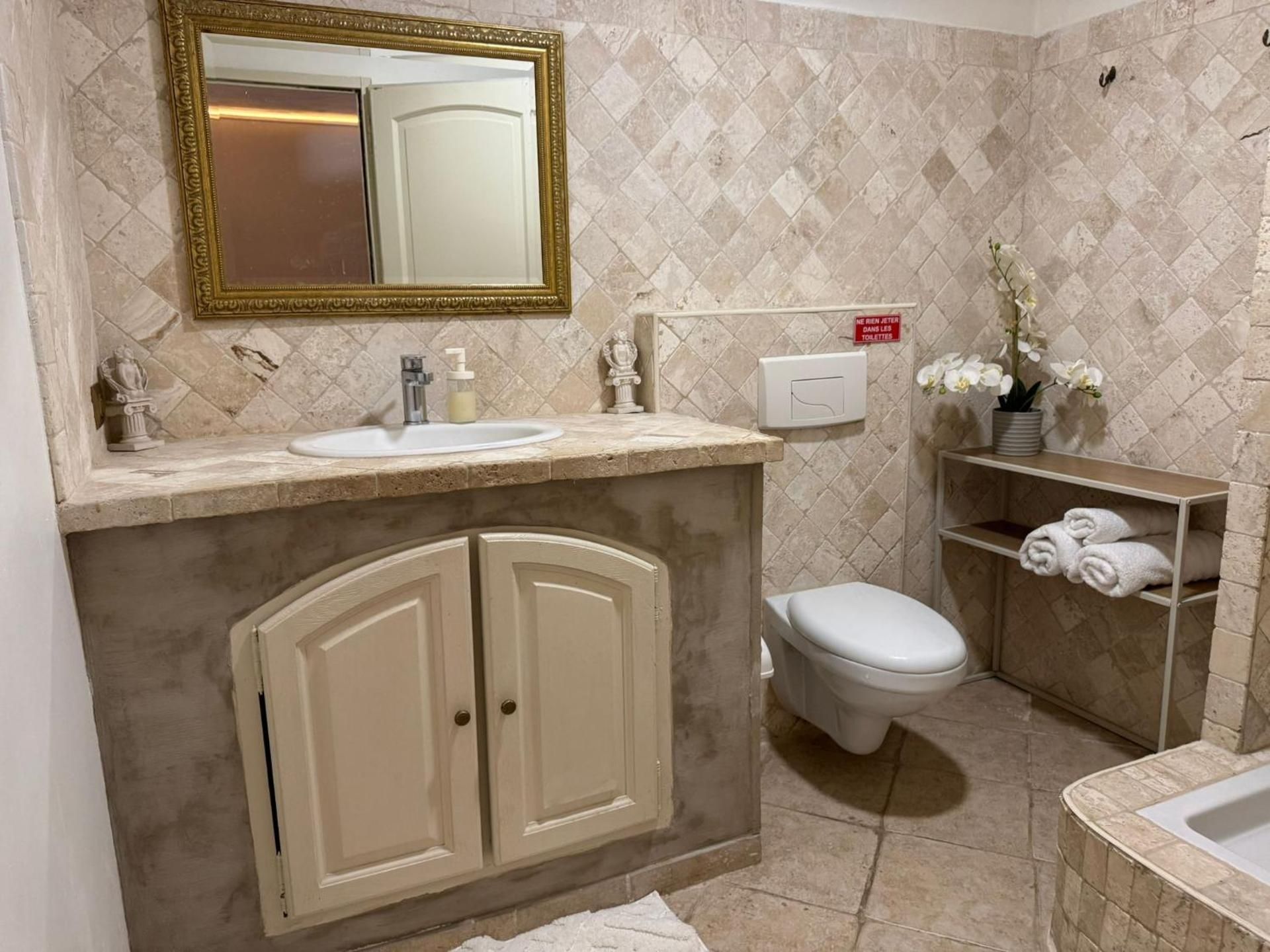 Panorama d'exception One-Bedroom Apartment 3