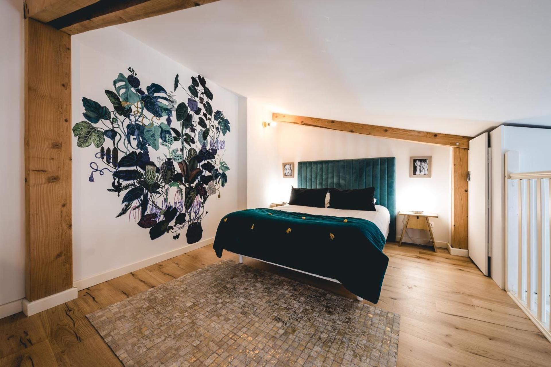 Deluxe Suite with Spa Bath