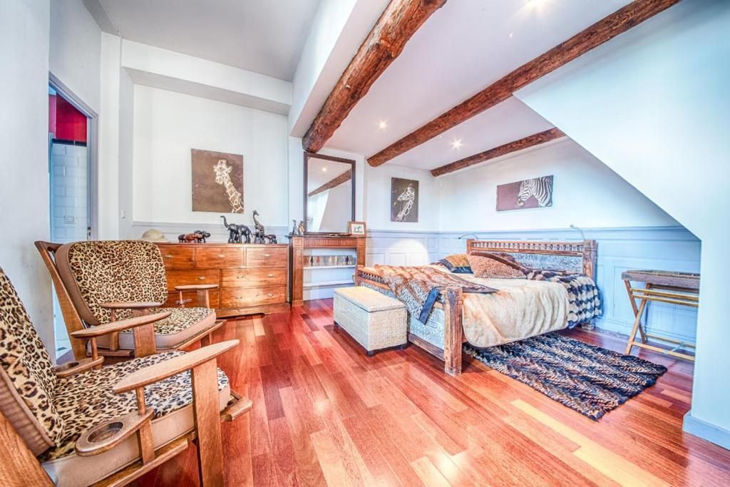 Family Two-Bedroom Apartment with View
