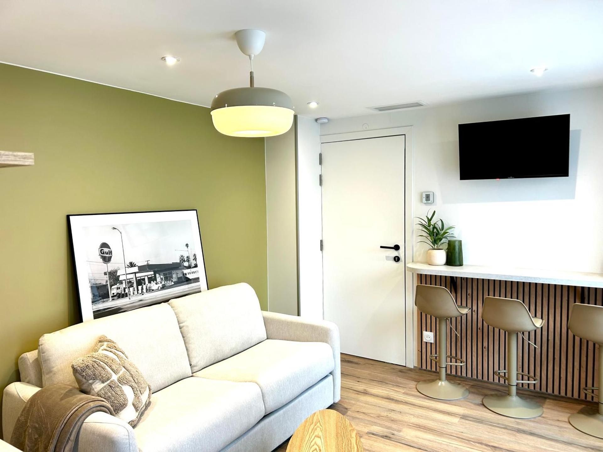 One-Bedroom Superior Apartment