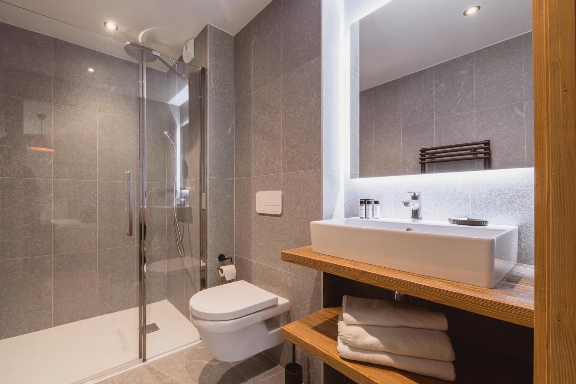 2 Bedrooms 6 People Standard