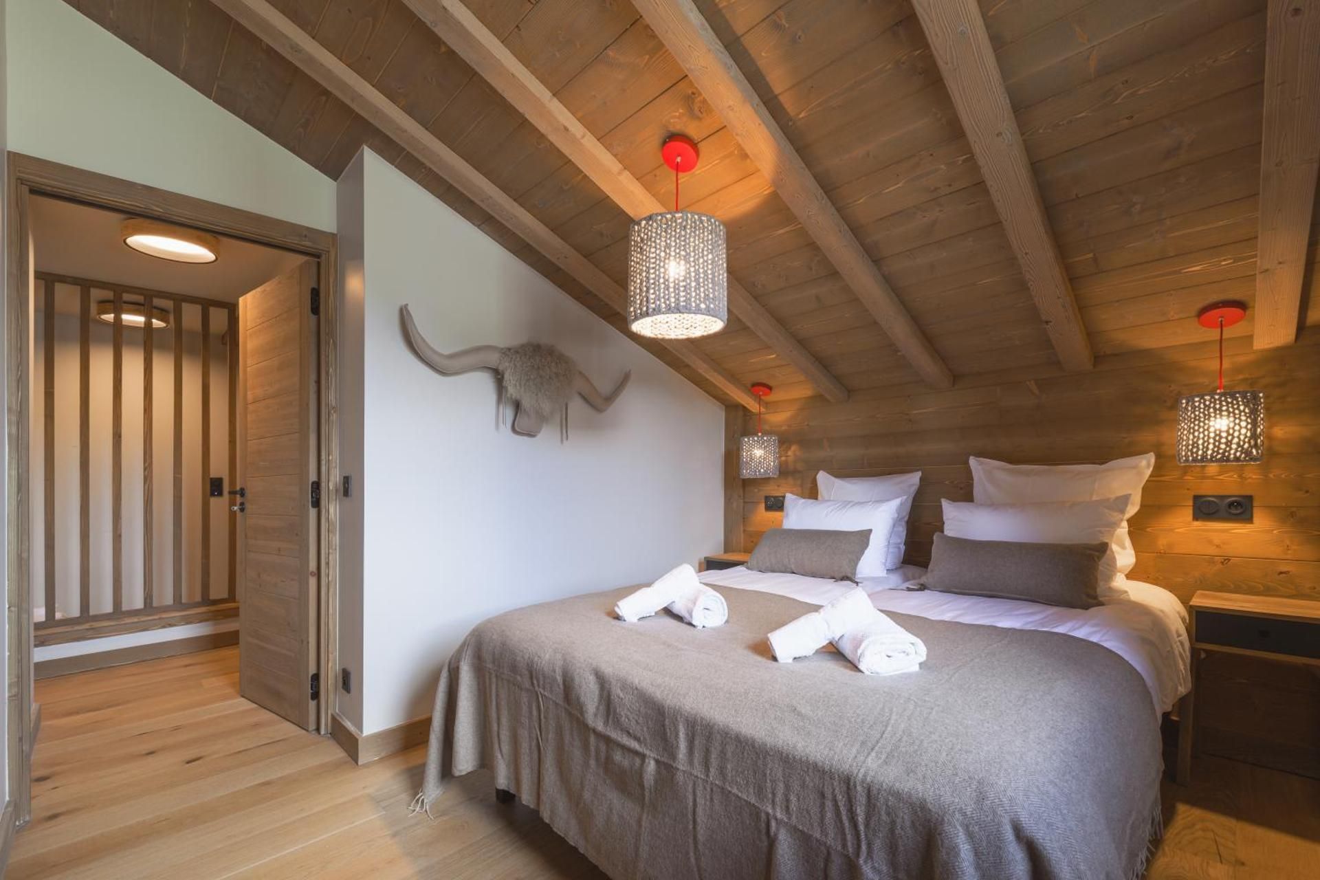 Apartment - Split Level