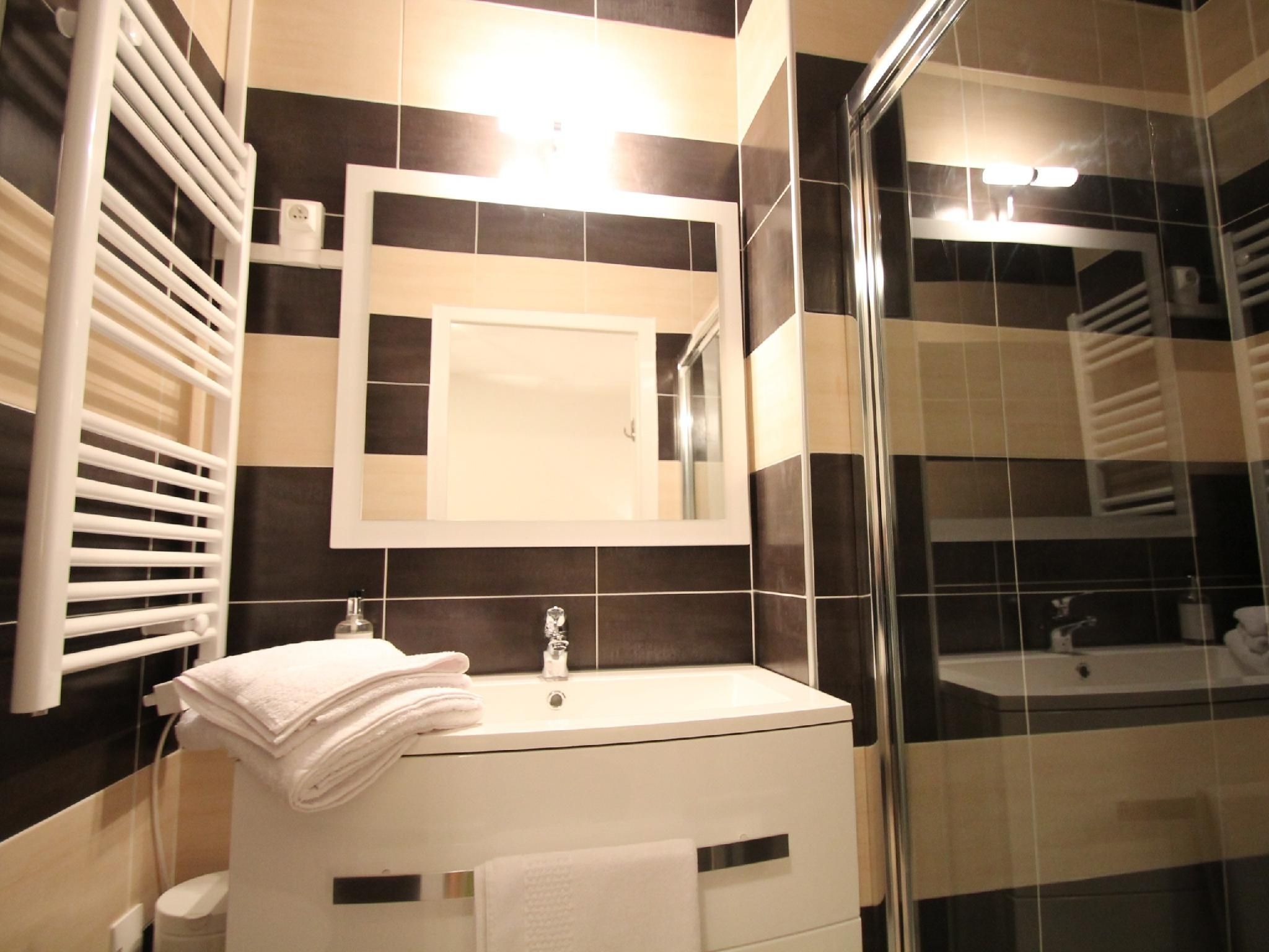 90ffdcf20f029aa6ebe6c90c2545e79b