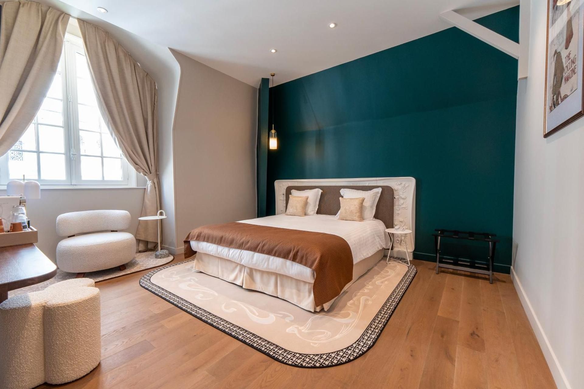 Large Double or Twin Room