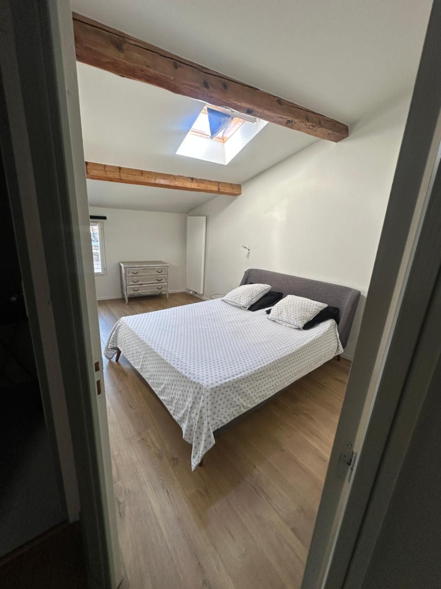 Deluxe Double Room with Shower