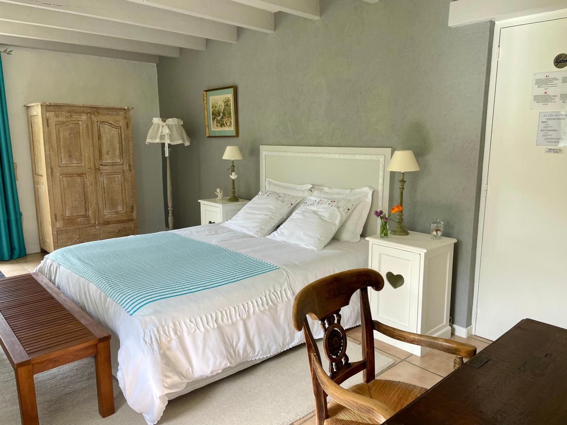Le Clos du Plantis Double Room with Garden View