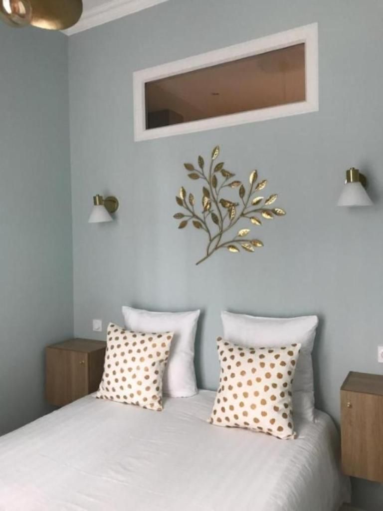 Superior One-Bedroom Apartment
