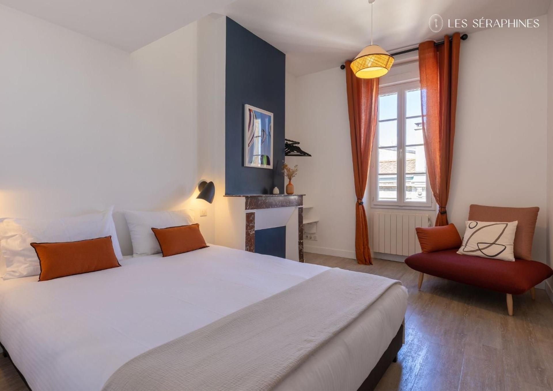 Les Seraphines - Chambres d'hotes - Guests house Superior Double Room