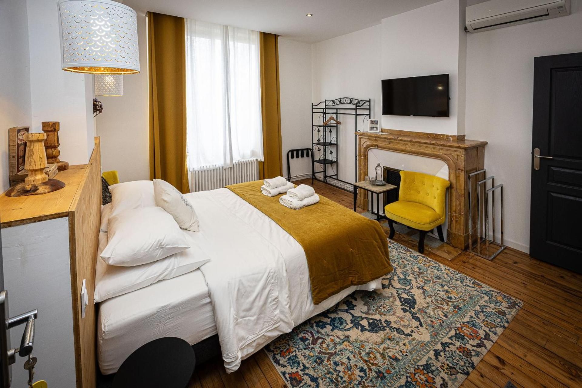 Queen Room