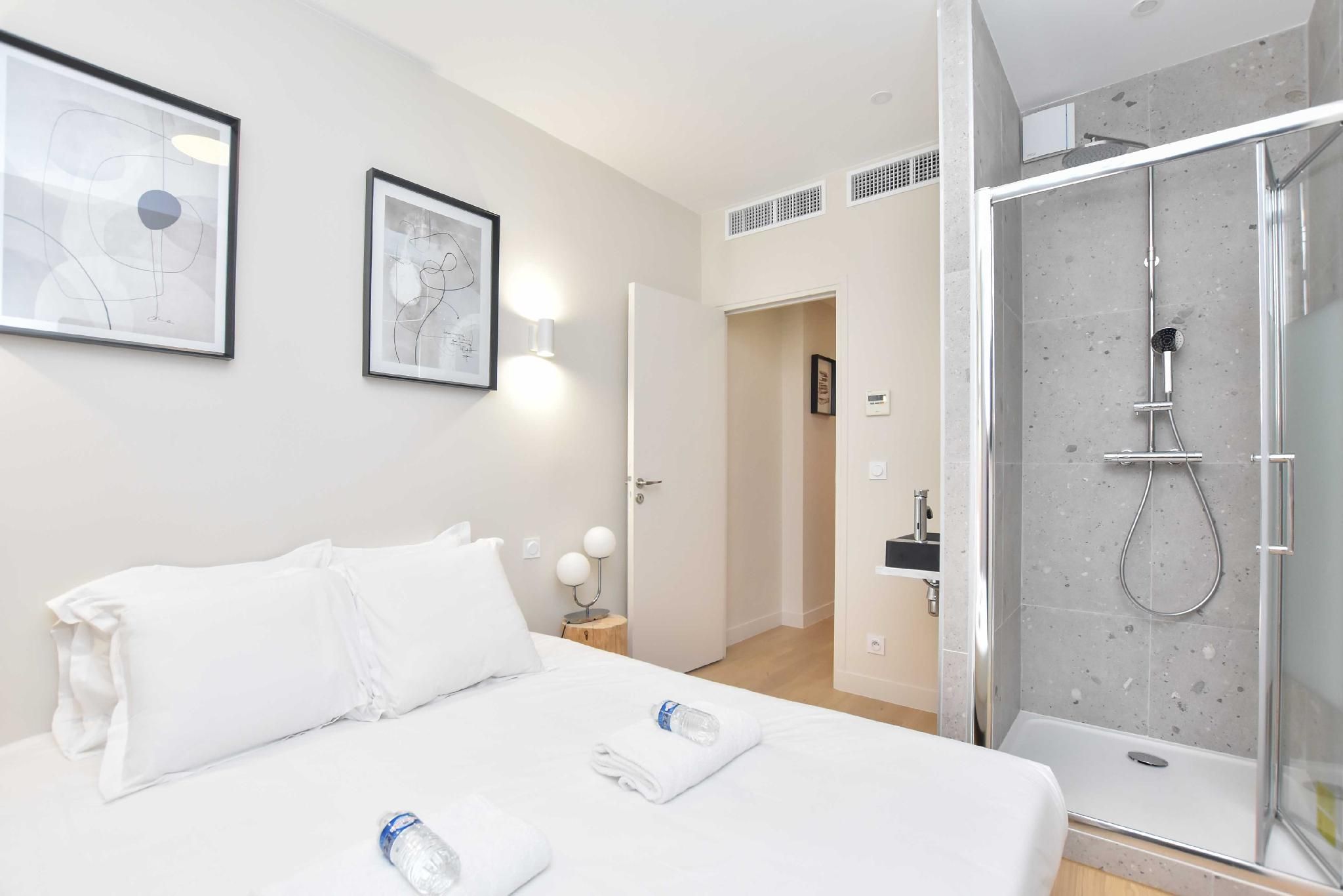 2 Bedroom Deluxe