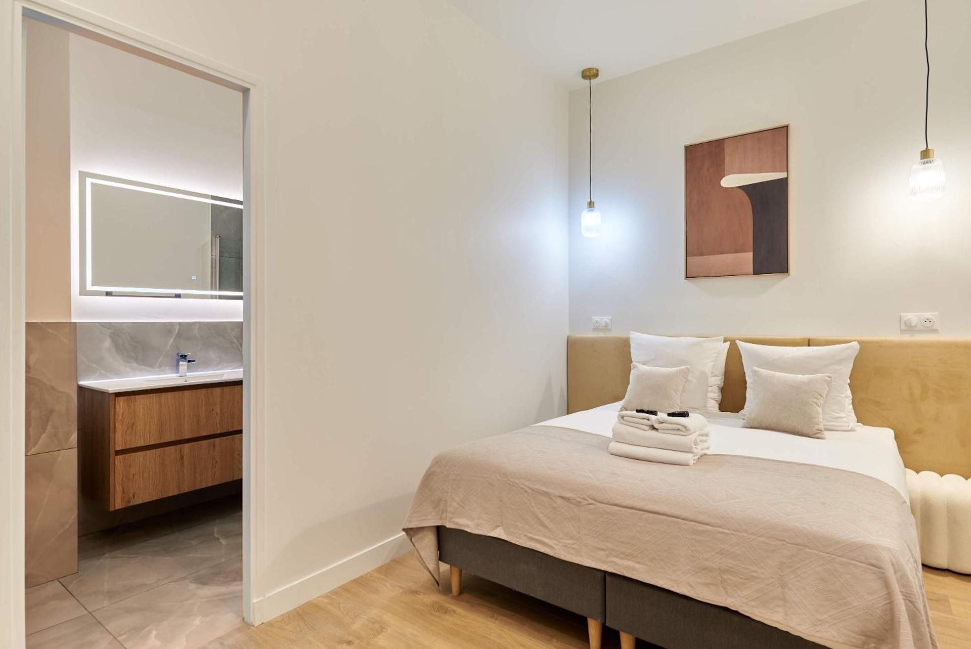 Two-Bedroom Deluxe Apartment