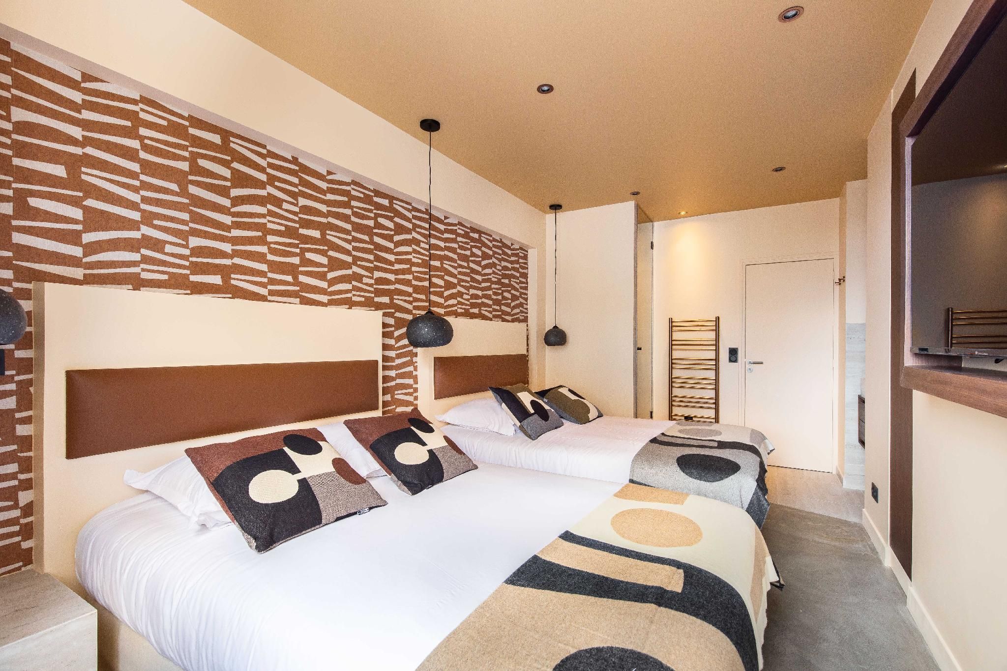 2 Bedroom Deluxe