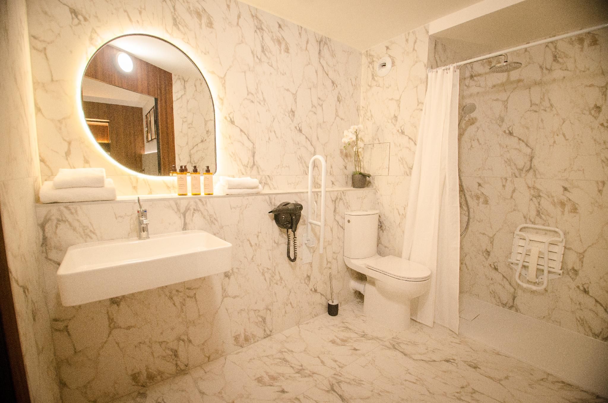 Executive room - 1 Queen Bed