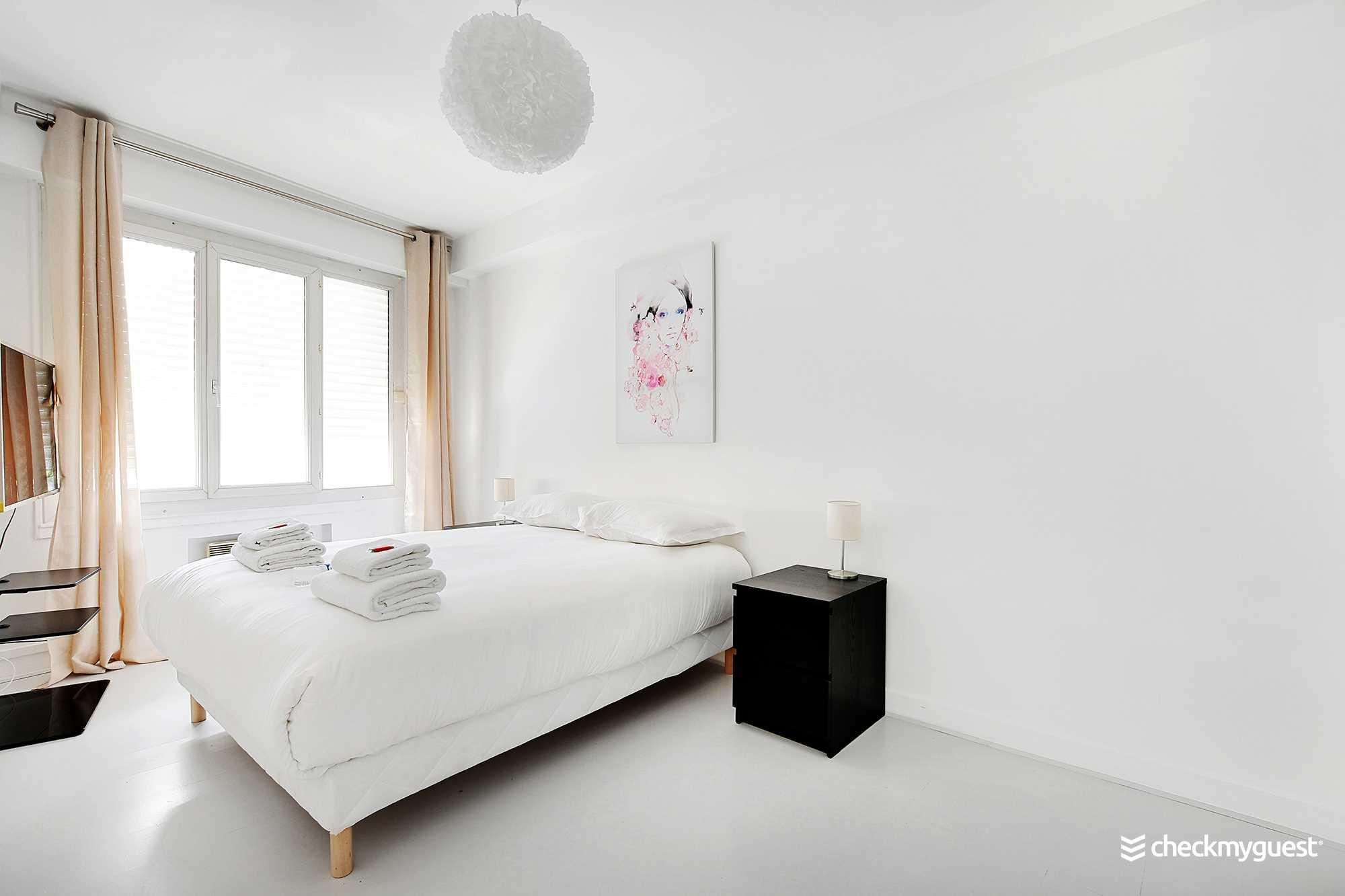 Triple Deluxe