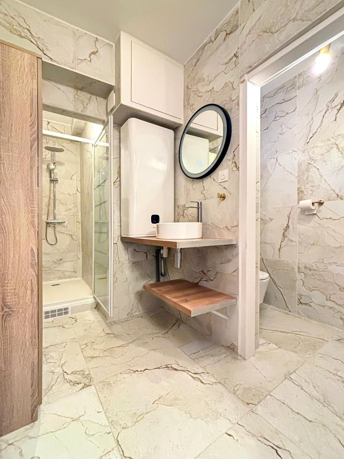 One-Bedroom Standard Apartment