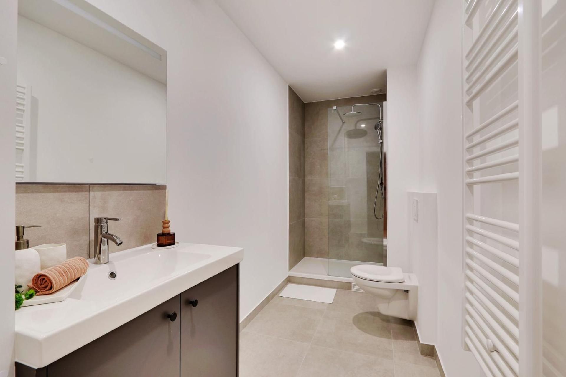 Two-Bedroom Apartment with Terrace