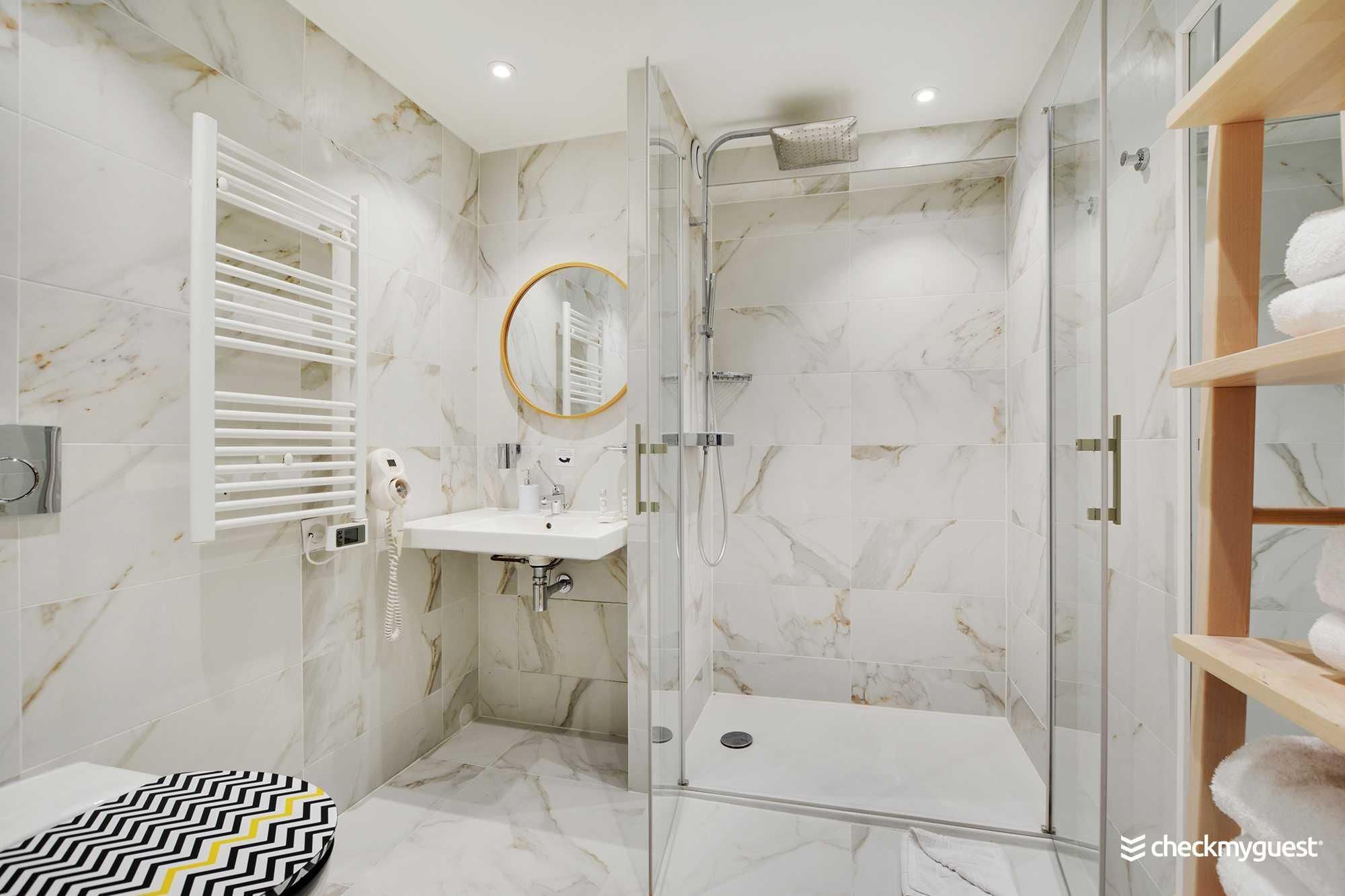 2 Bedroom Deluxe