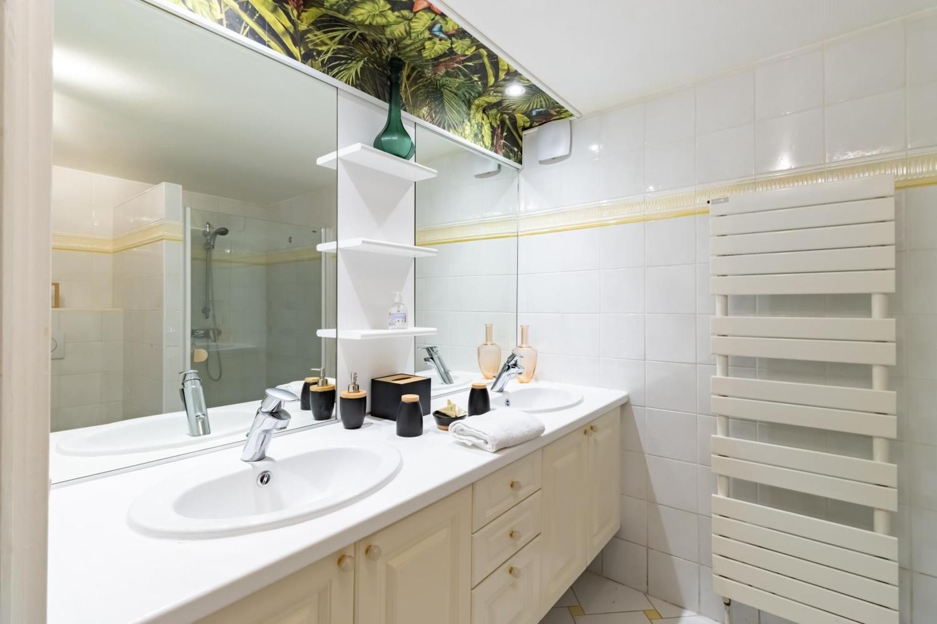 Triple Room with Shower