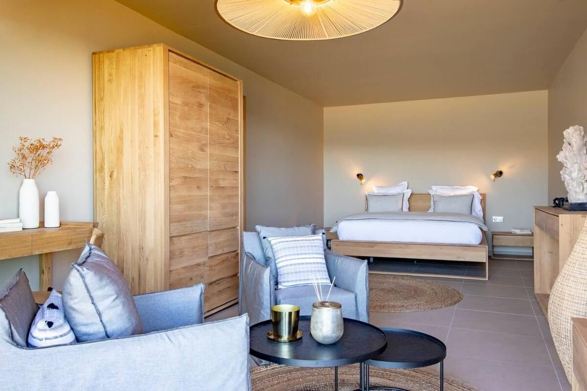 Suite with Sea View