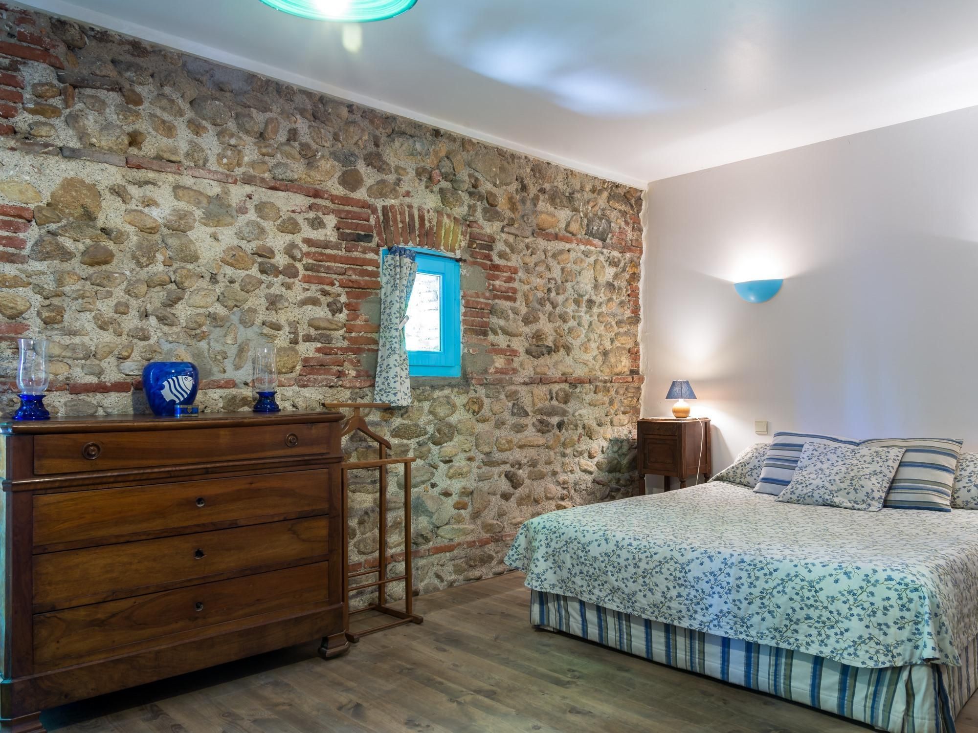 La chambre bleu-Double-Salle de bain privée séparée-Confort-Vue sur Parc