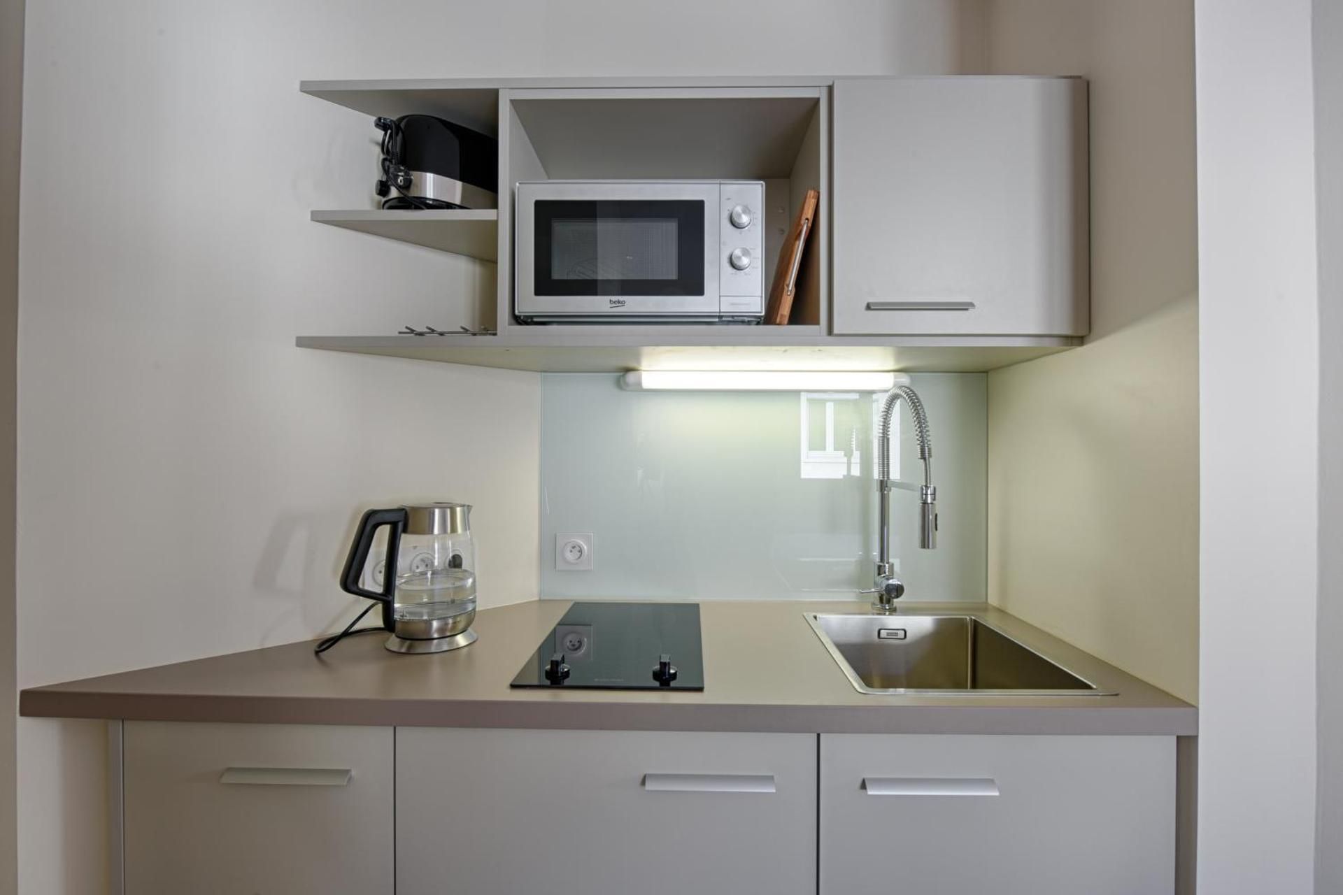 Studio Apartment