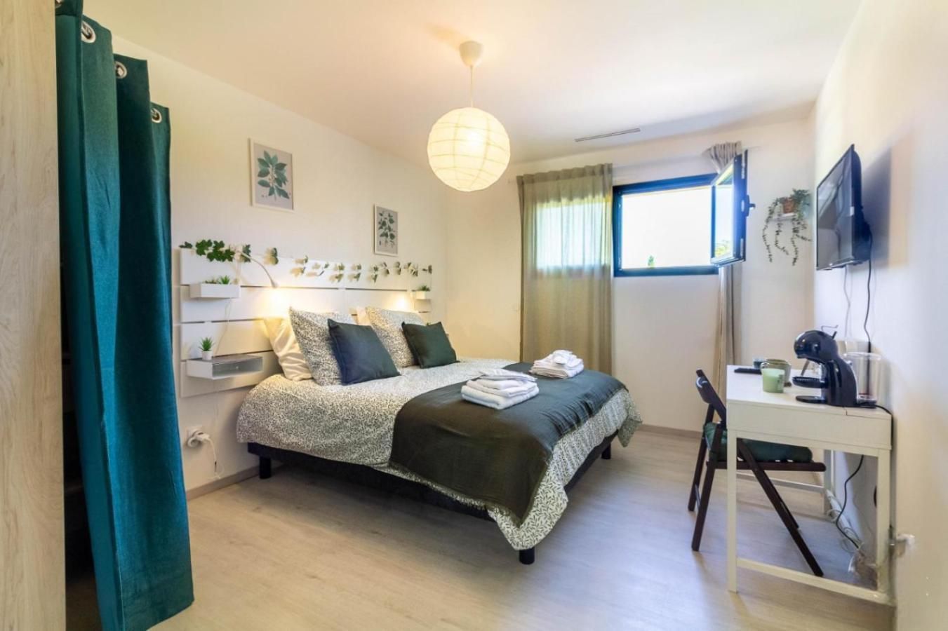 King Room