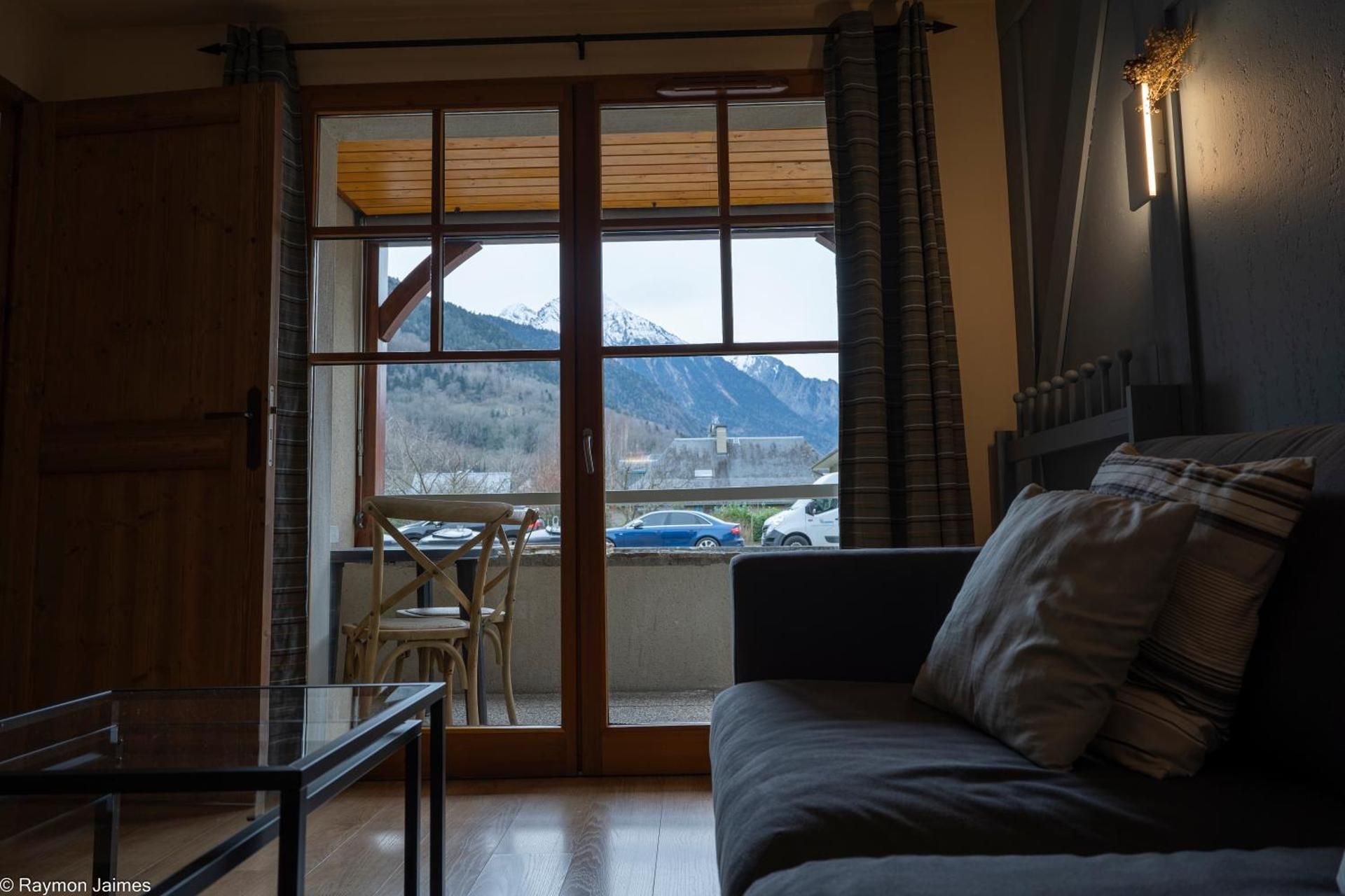 Apartment with Balcony