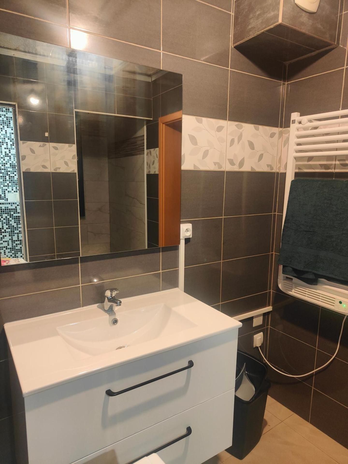 Double Room with Shared Bathroom