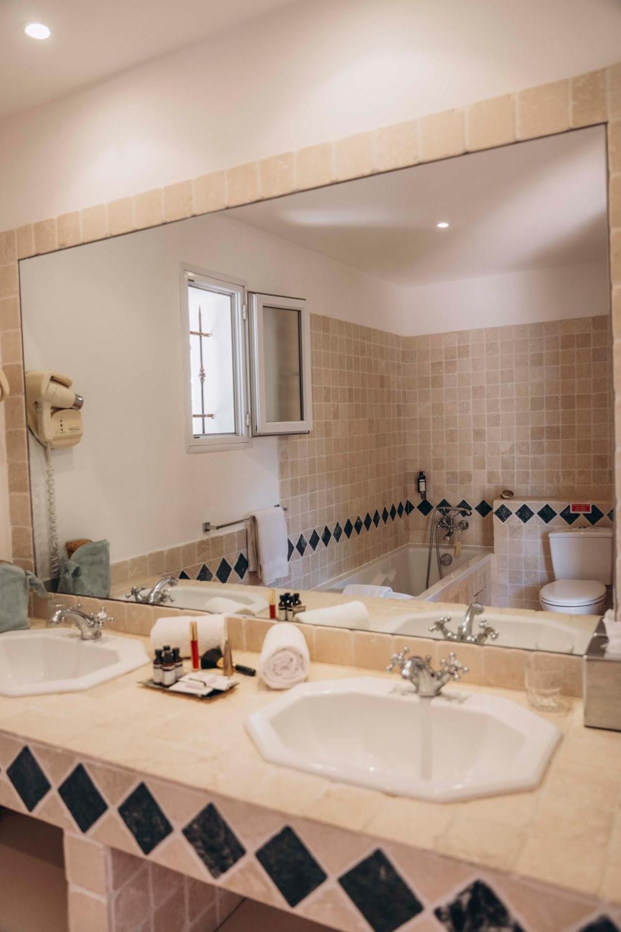 Superior Junior Suite