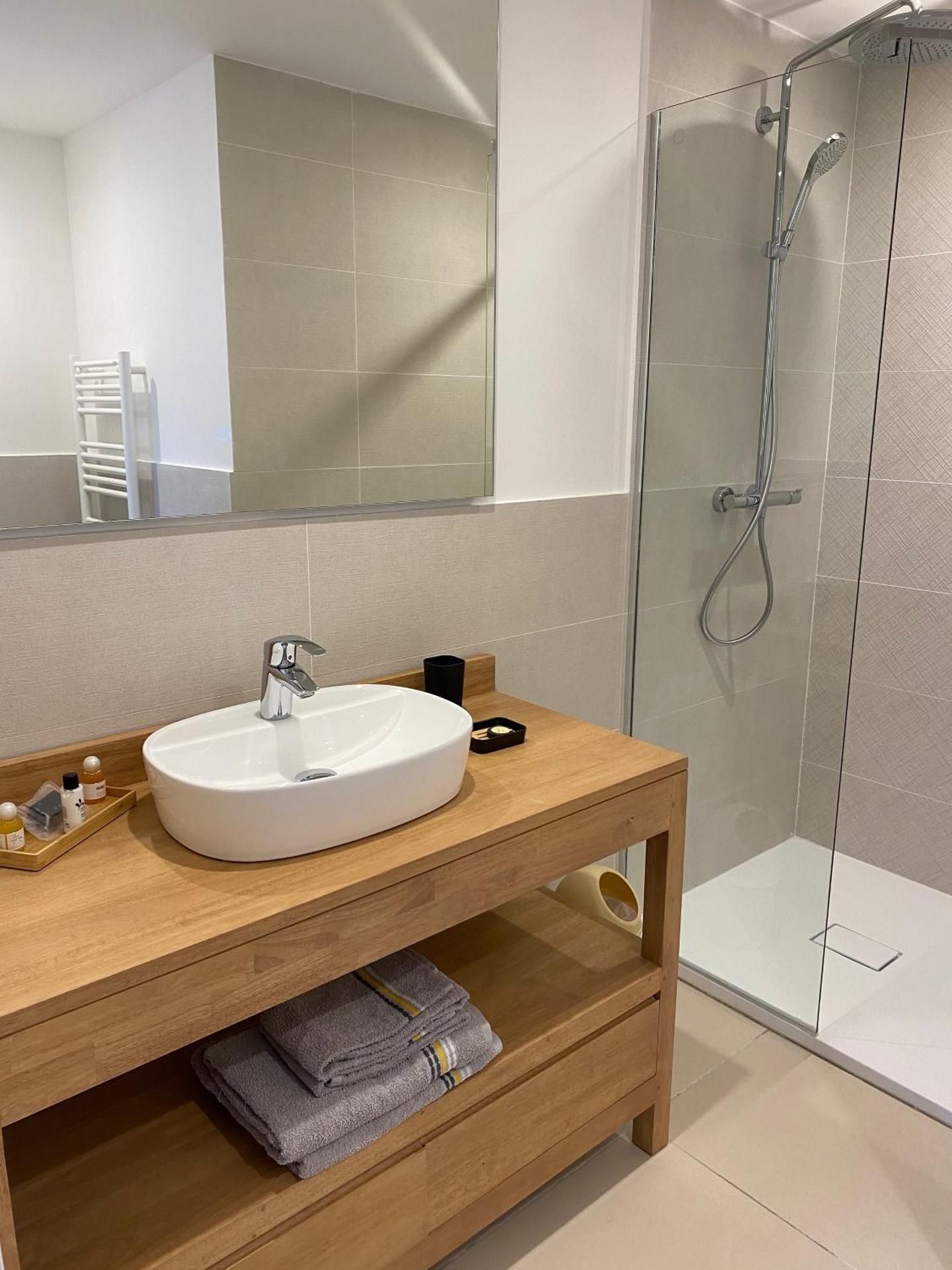 Triple Room - Studette