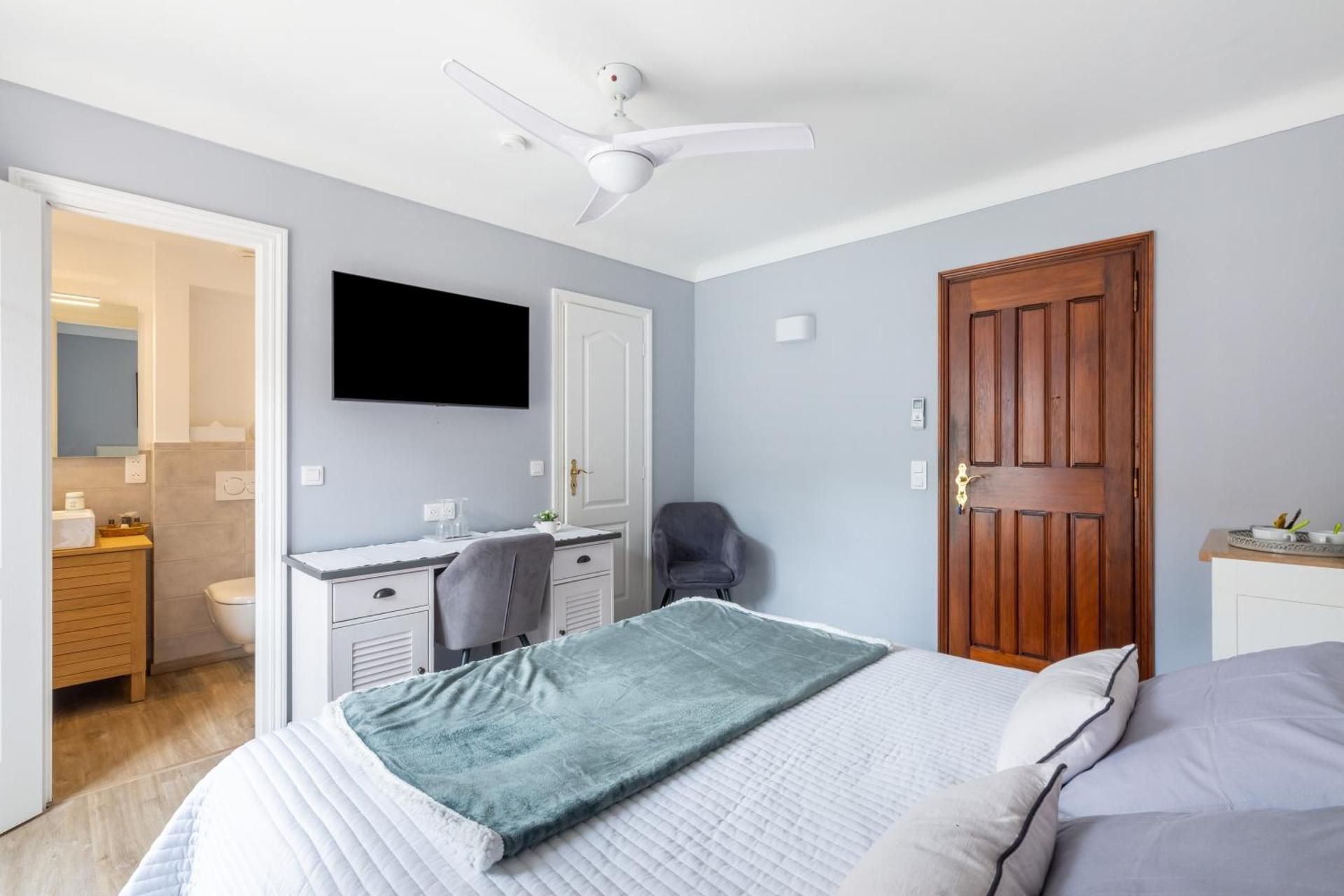 Double Room with Garden View