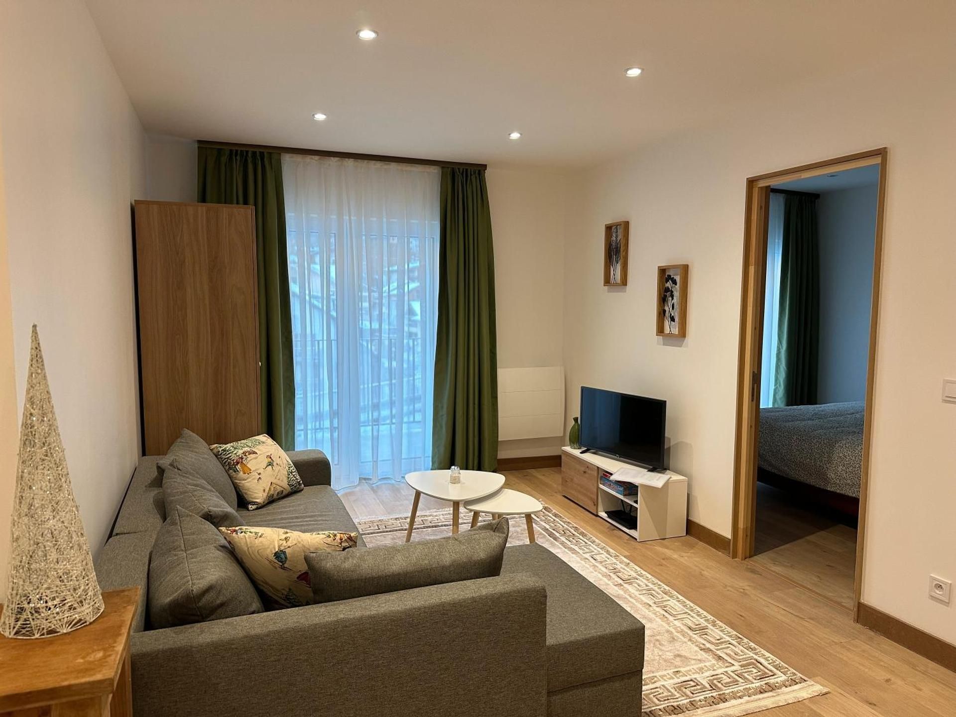 Three-Bedroom Standard Apartment
