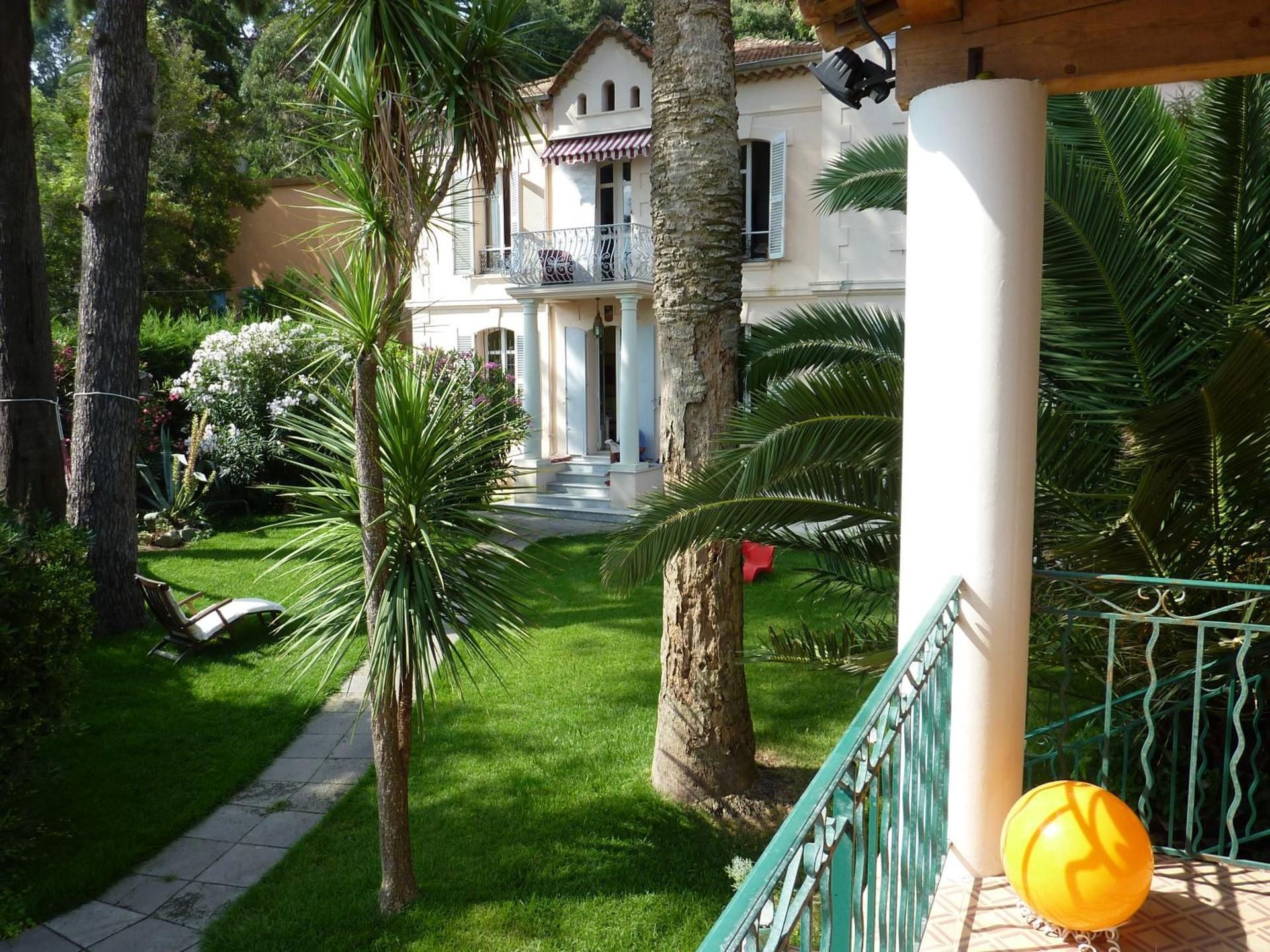 Deluxe Single Room with Balcony