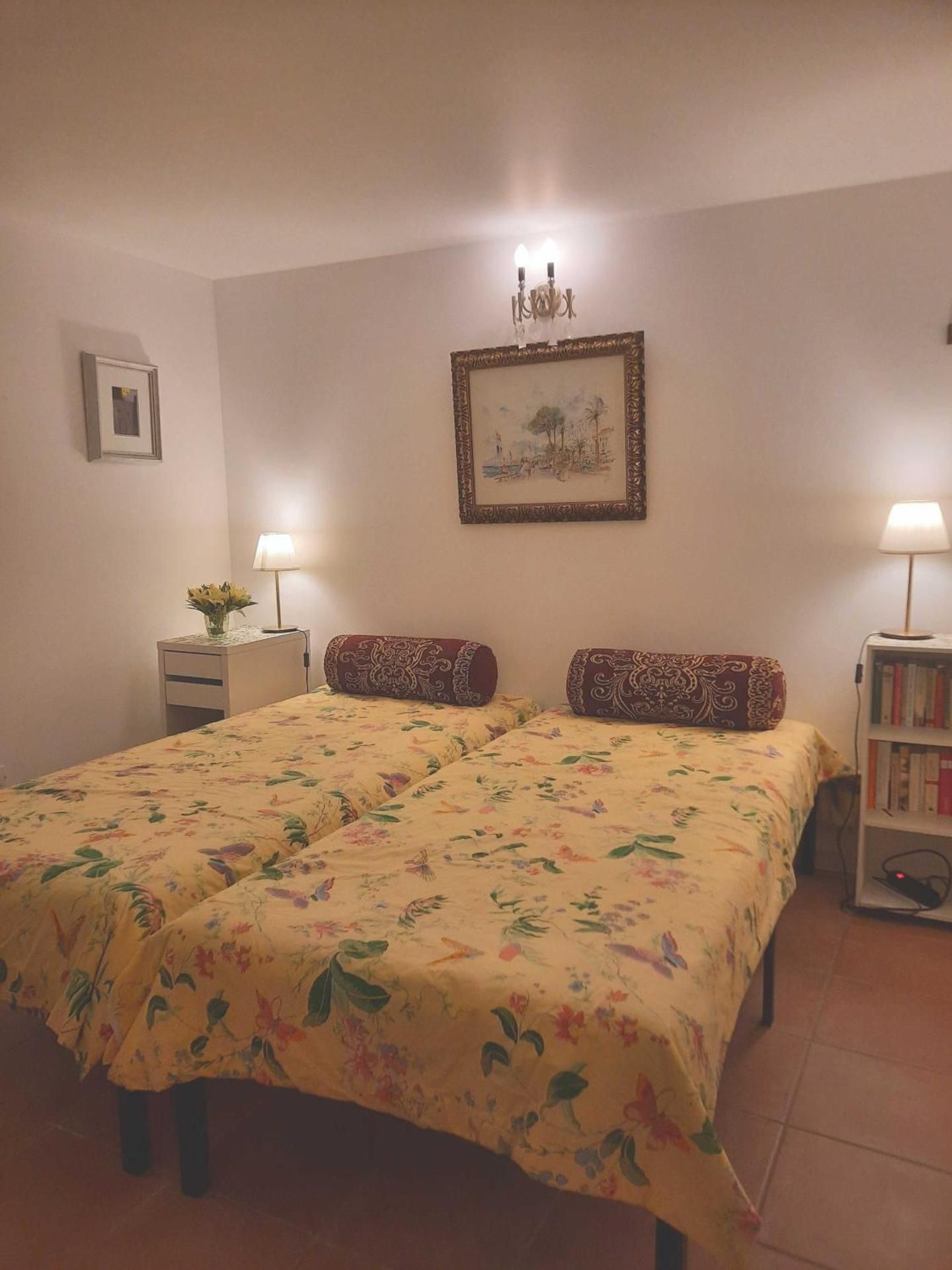 Double or Twin Room with Bathroom